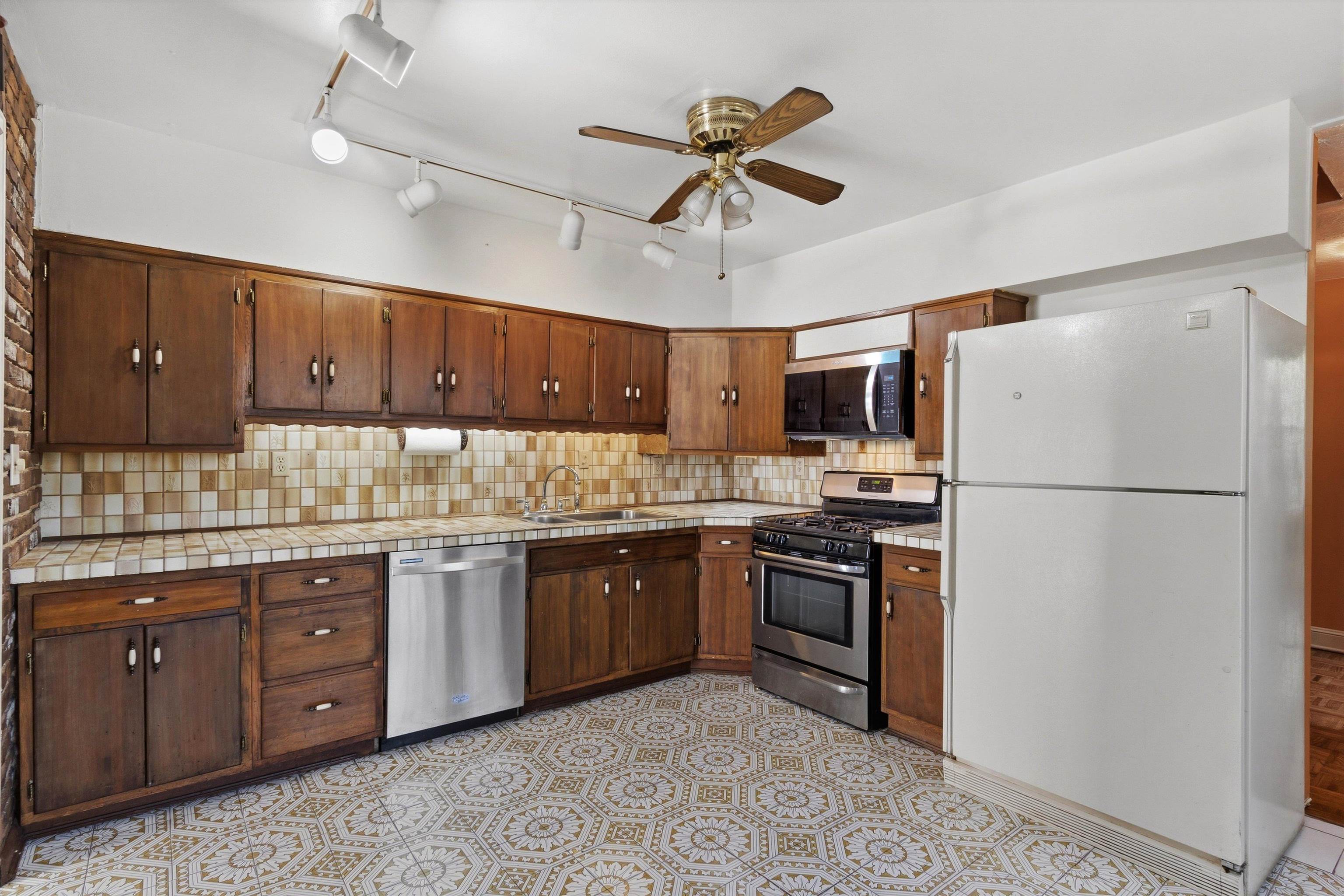1378 Goodbar Ave Property Photo 11