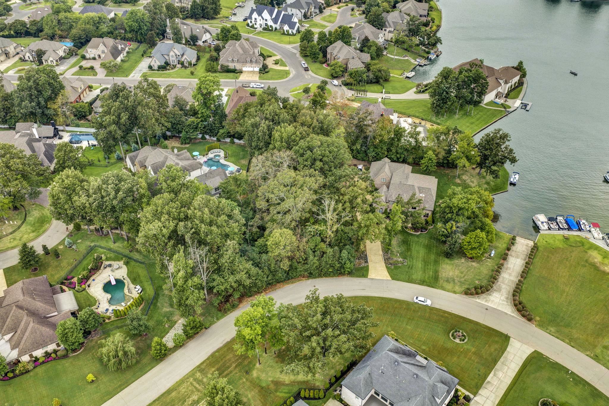 3981 N Potter Woods Cv Property Photo 6