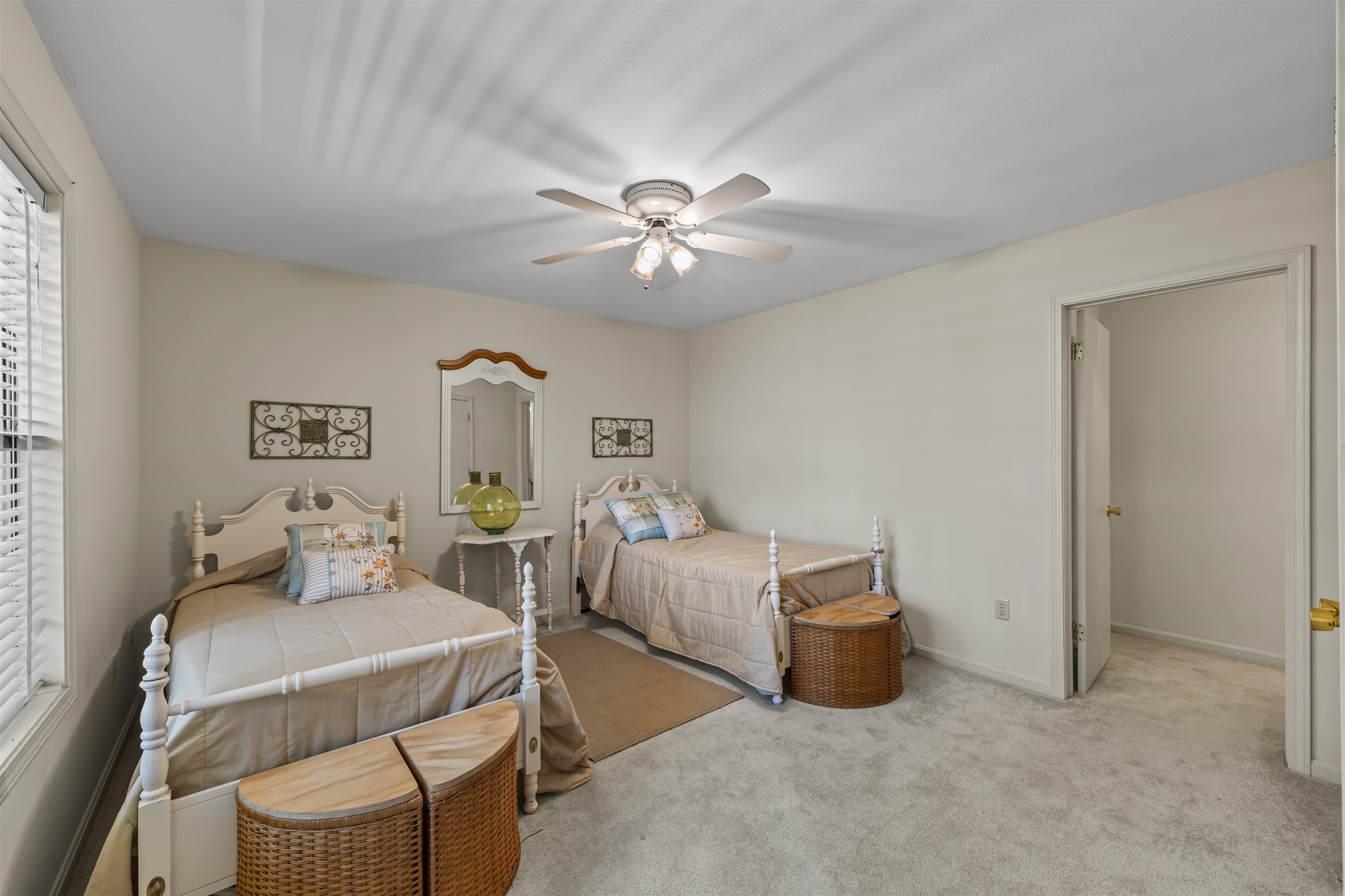 1720 Point Grand Dr Property Photo 14