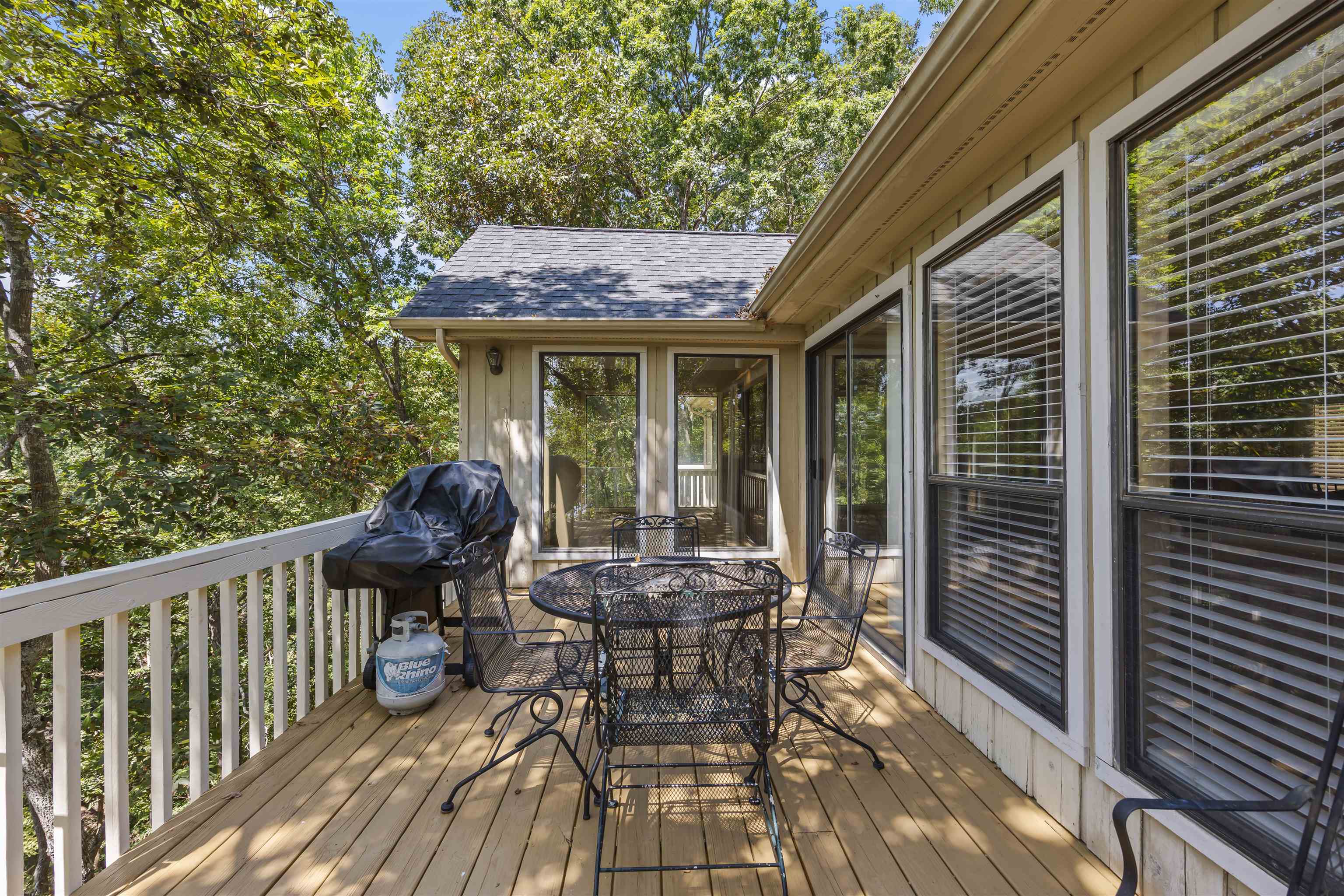 1720 Point Grand Dr Property Photo 24