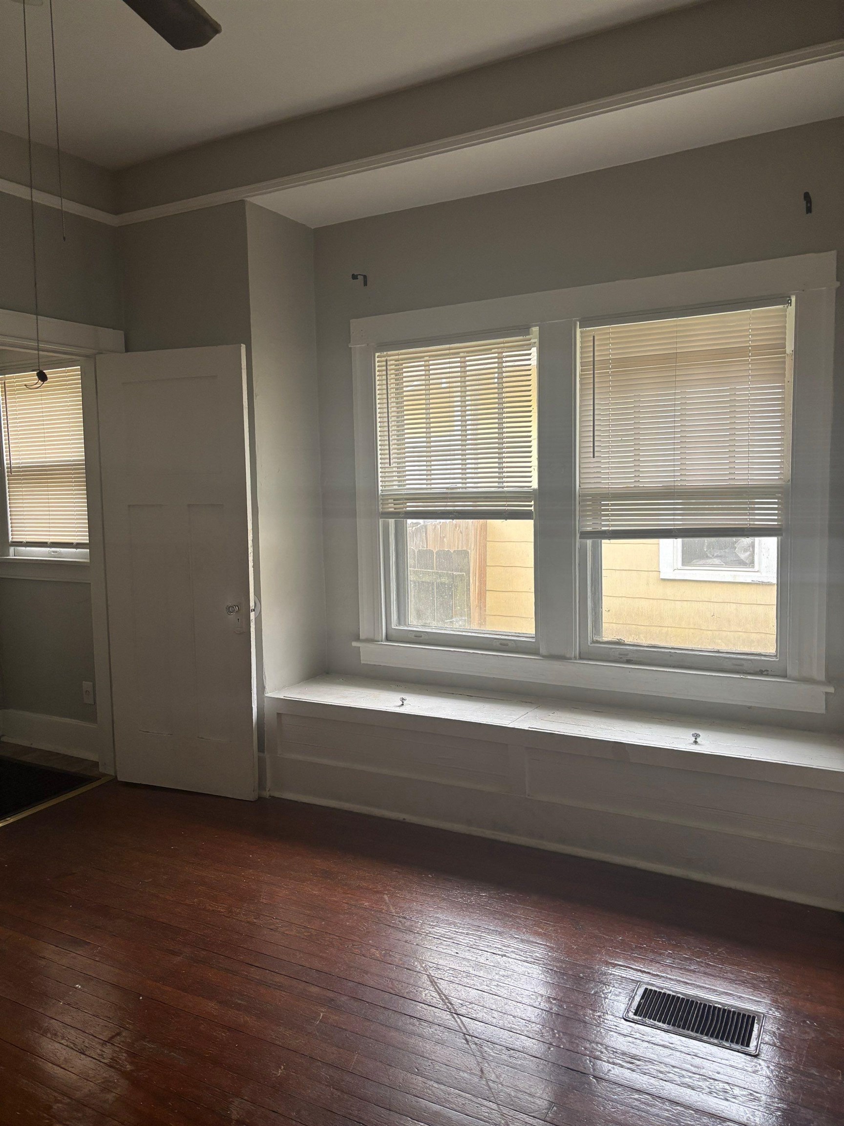 1053 Fleece Pl Property Photo 8