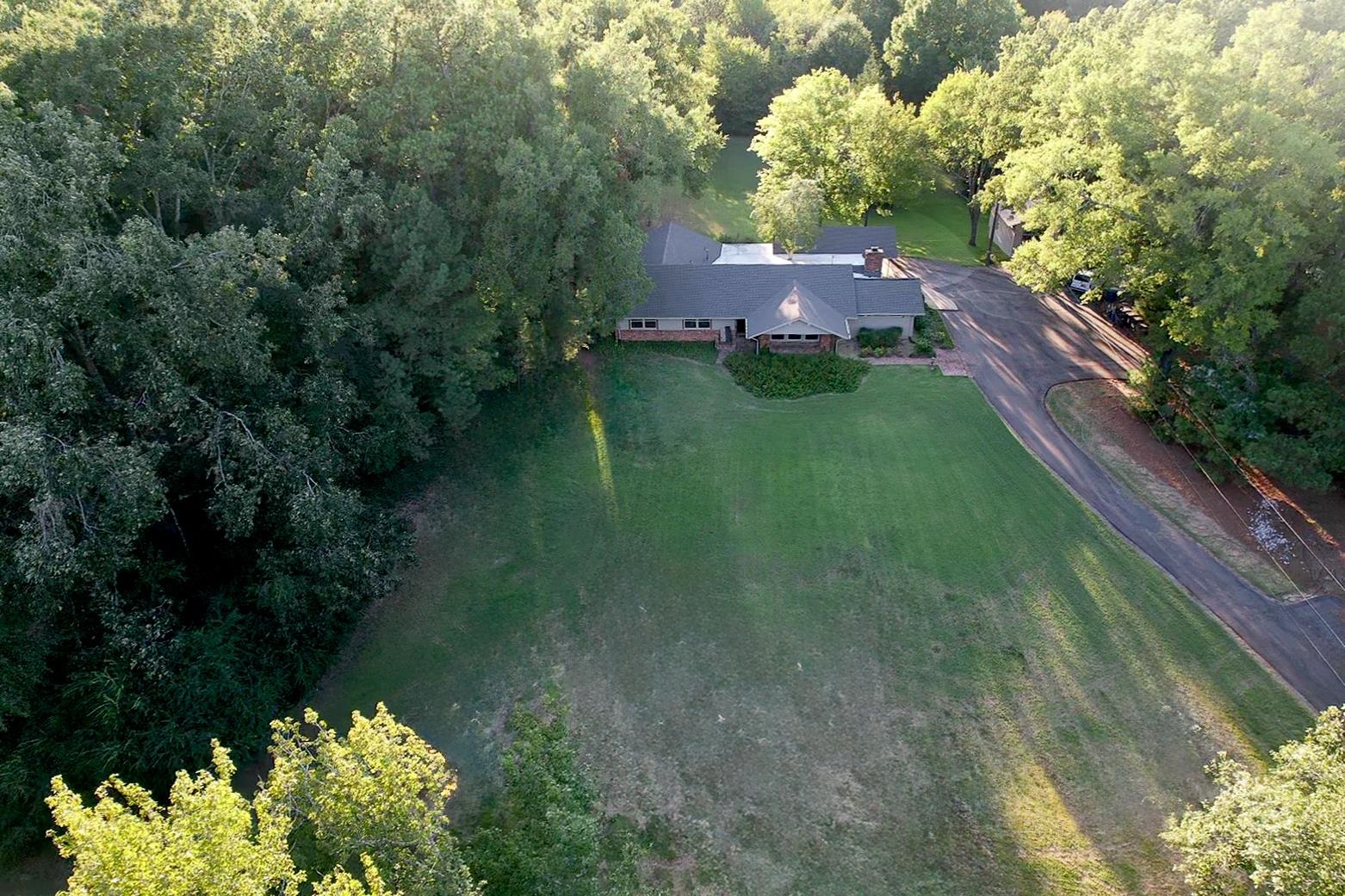 5095 Evergreen Rd Property Photo 31