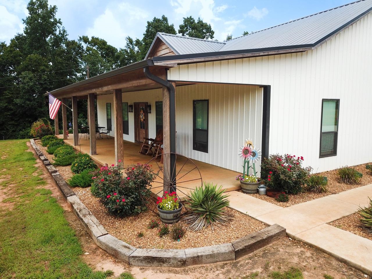 700 Cr 201 Rd Property Photo 4
