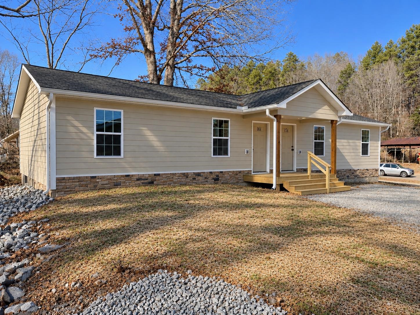 605 64 Hwy W Property Photo 14