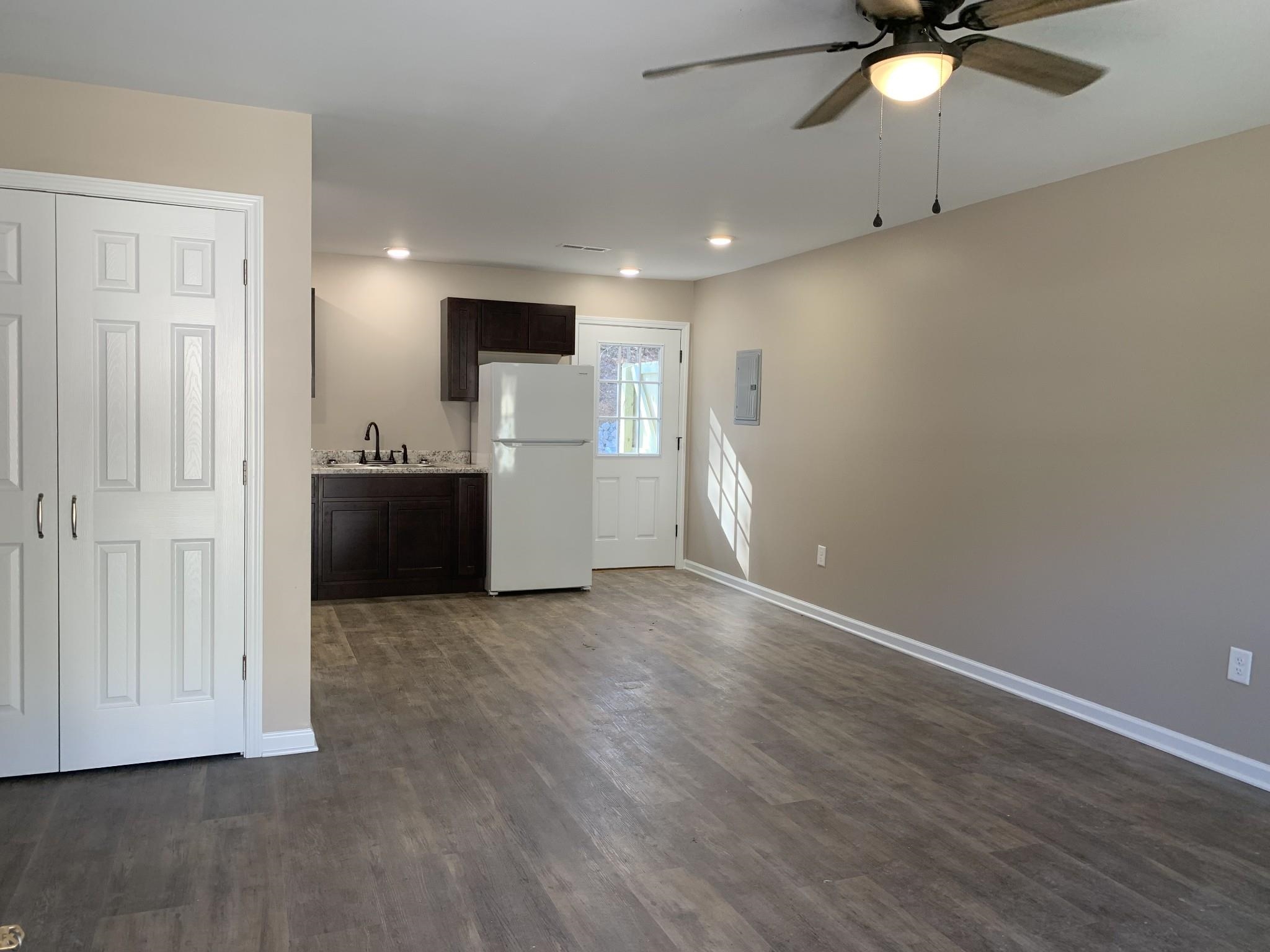 605 64 Hwy W Property Photo 29