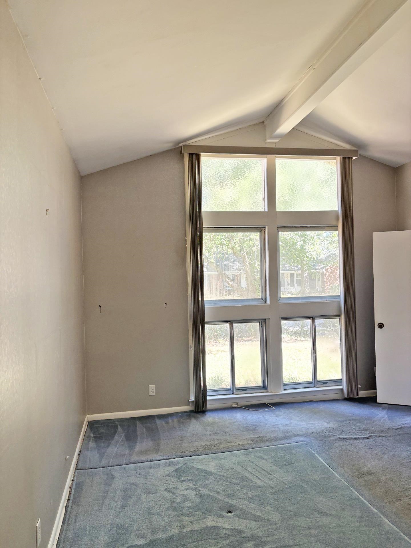 1601 W Crestwood Dr Property Photo 20