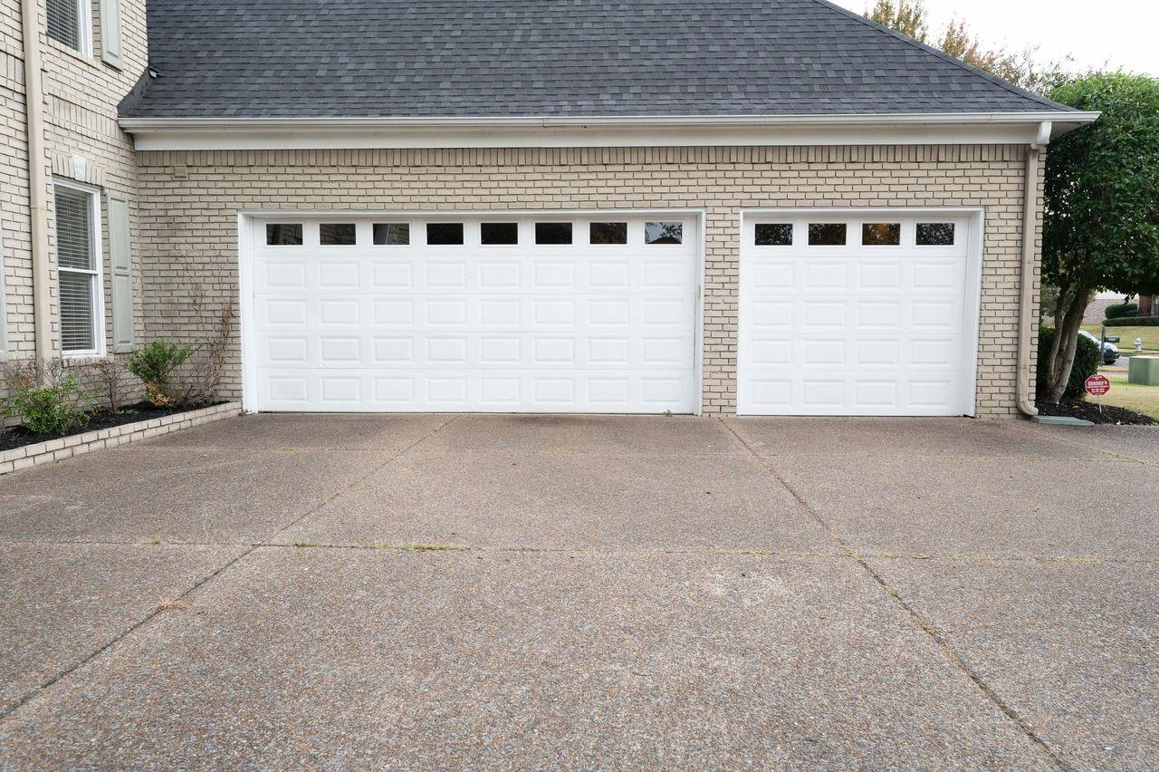 10180 Wynmanor Dr Property Photo 3