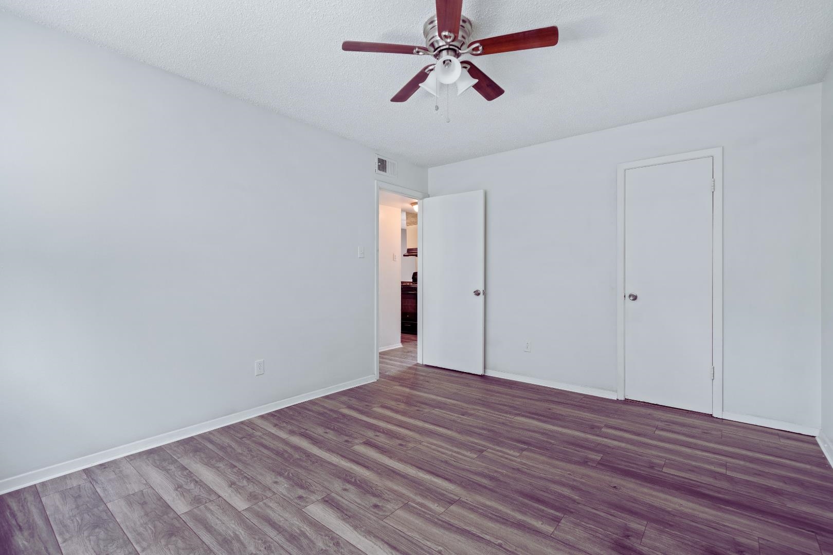 108 N Belvedere Blvd 22 Property Photo 12