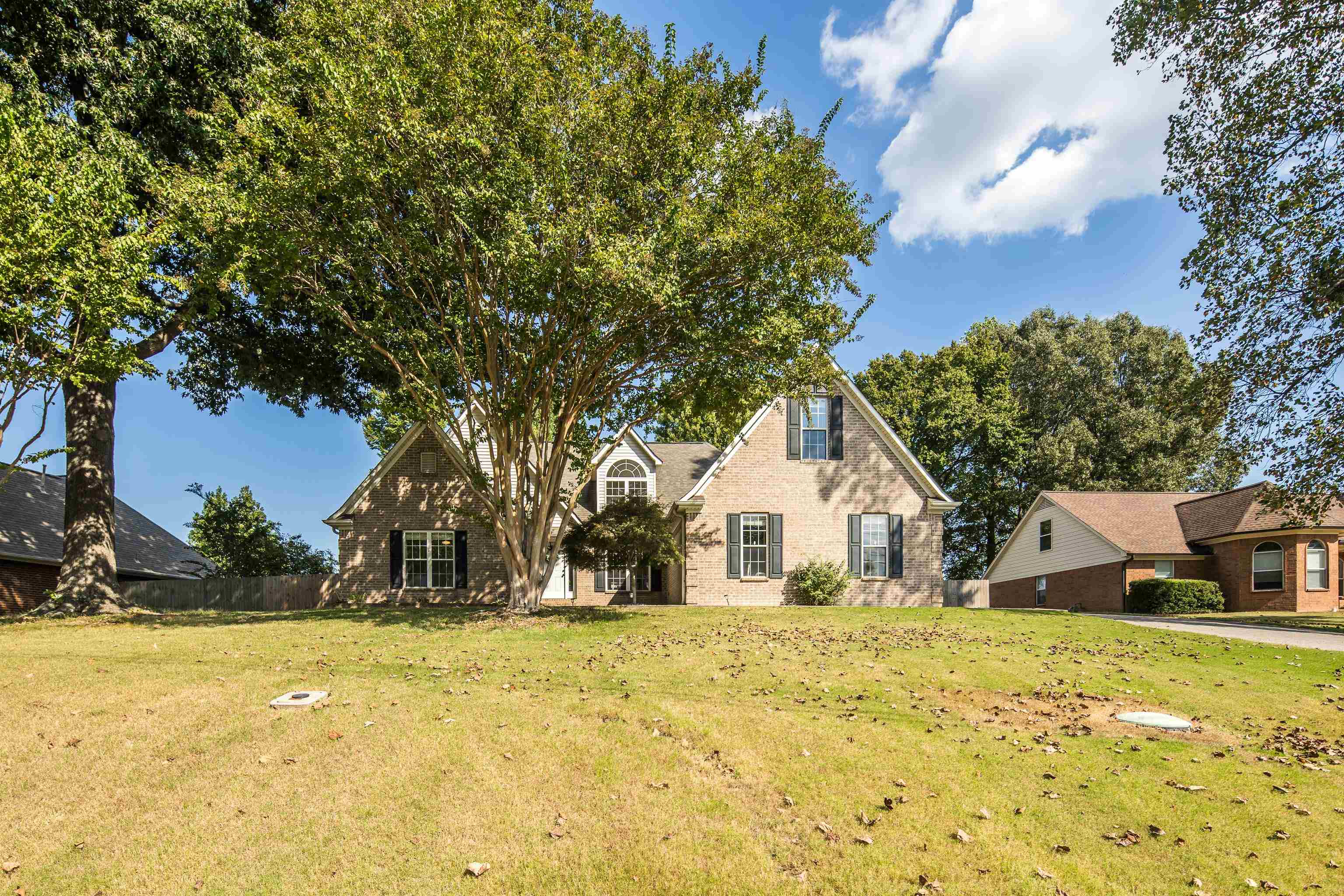 226 Thomas Ter Property Photo 2