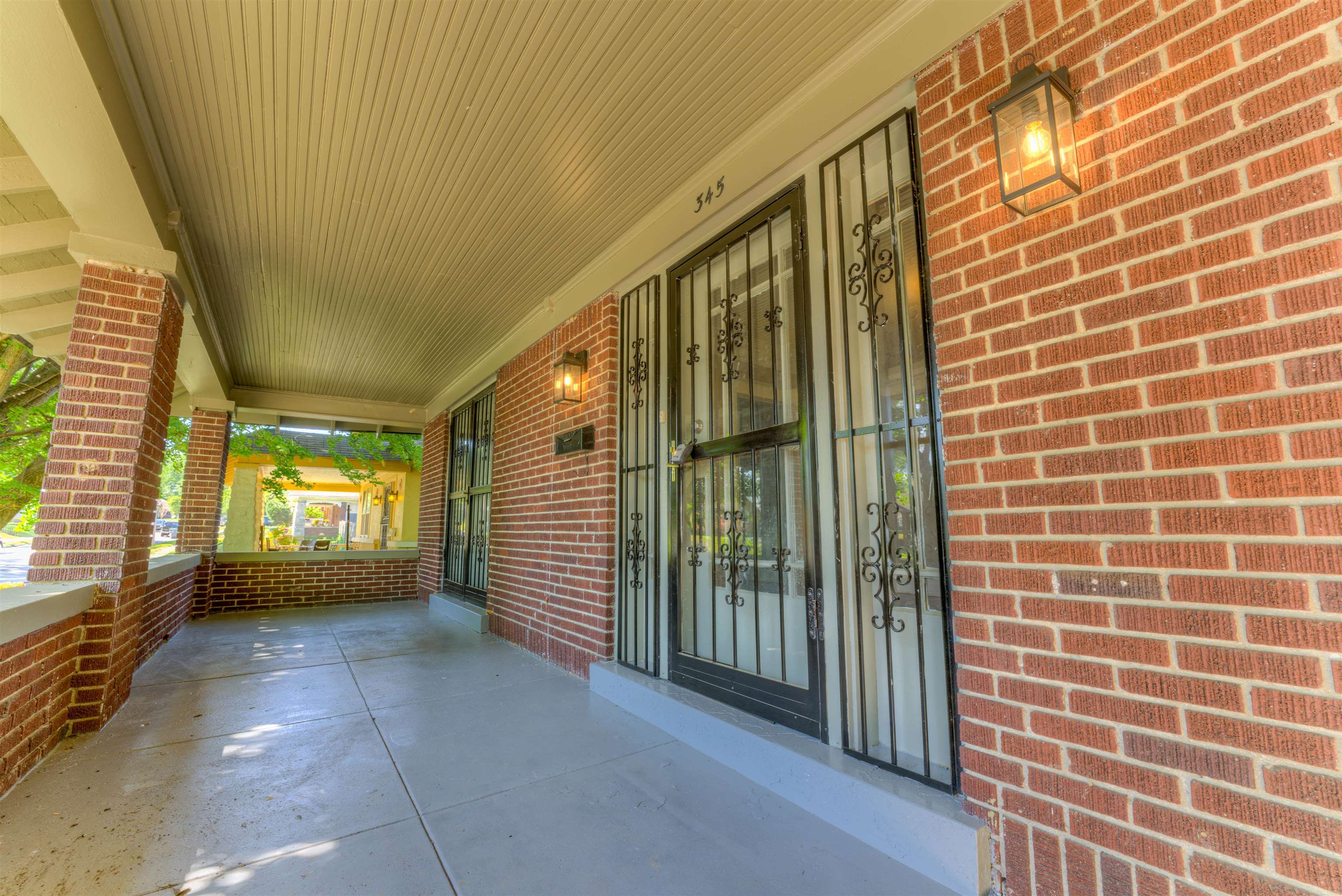 345 Malvern St Property Photo 3