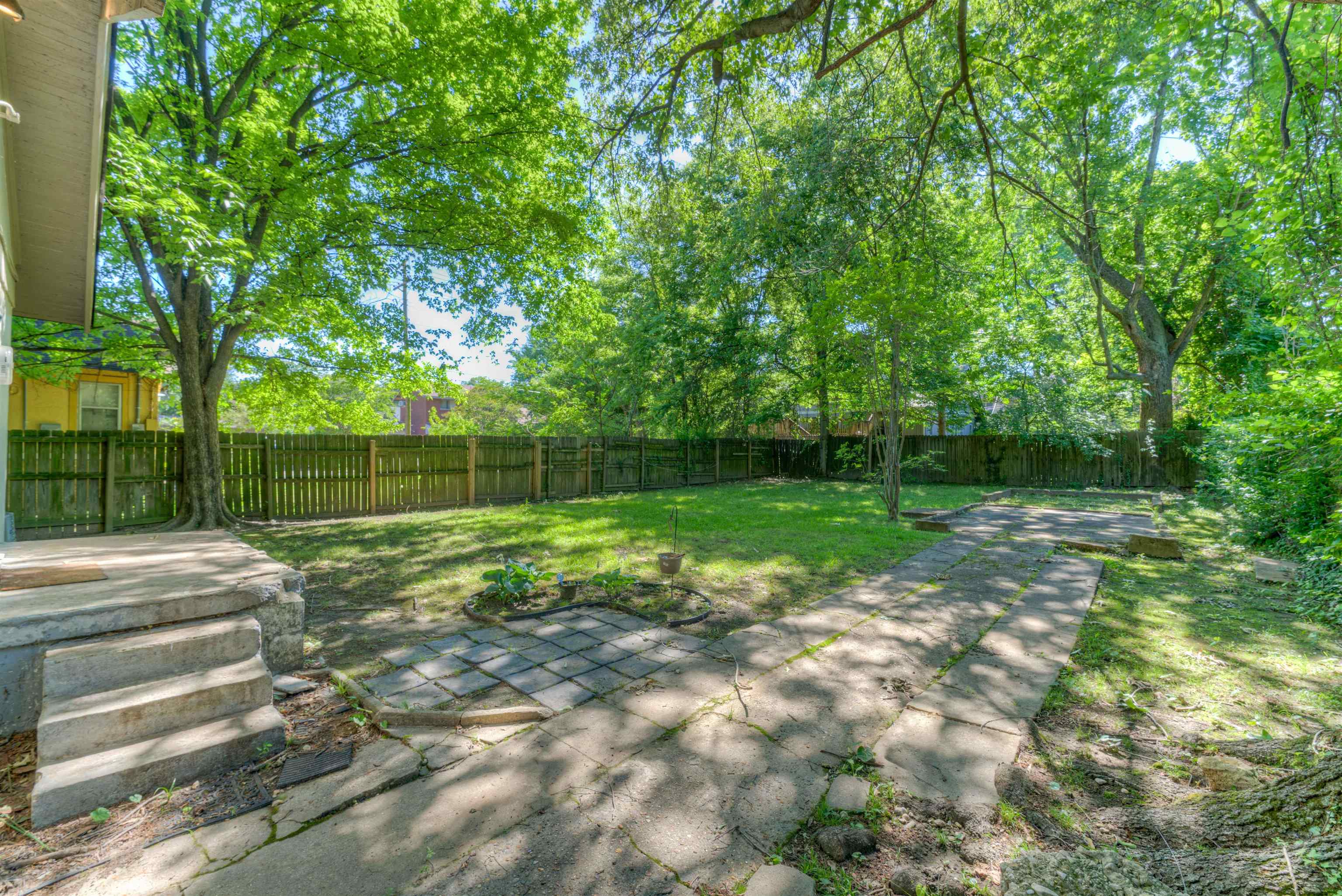 345 Malvern St Property Photo 23