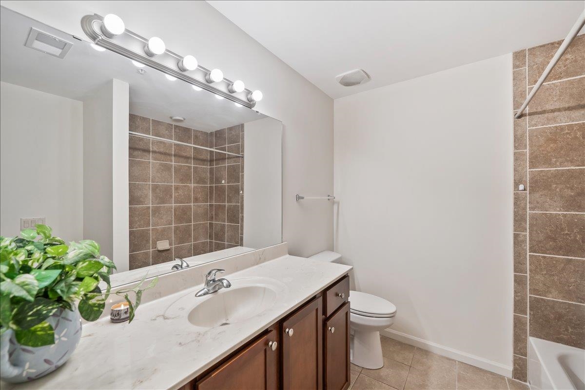 1700 W Southfield Cir Property Photo 21