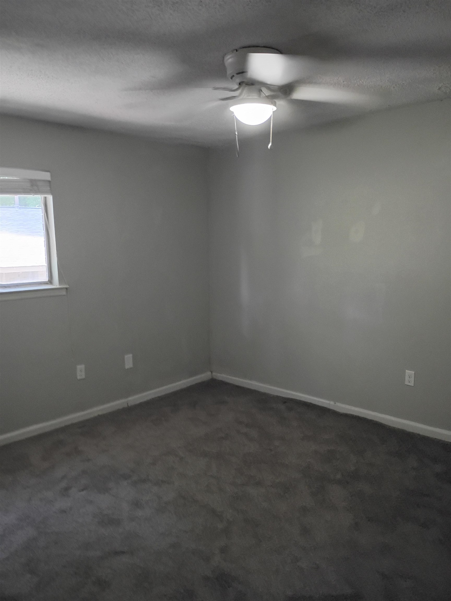 32 S Tucker St Property Photo 4