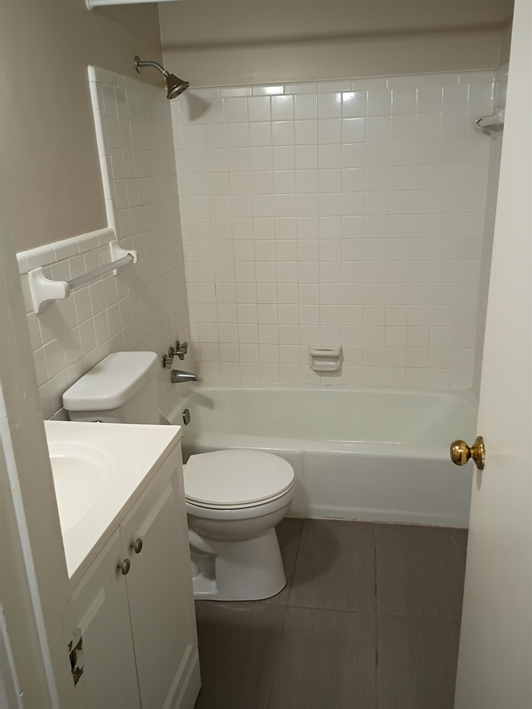 32 S Tucker St Property Photo 5