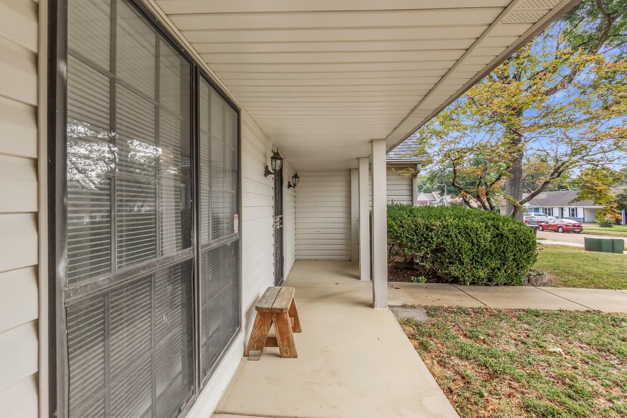6388 Briergate Dr Property Photo 3