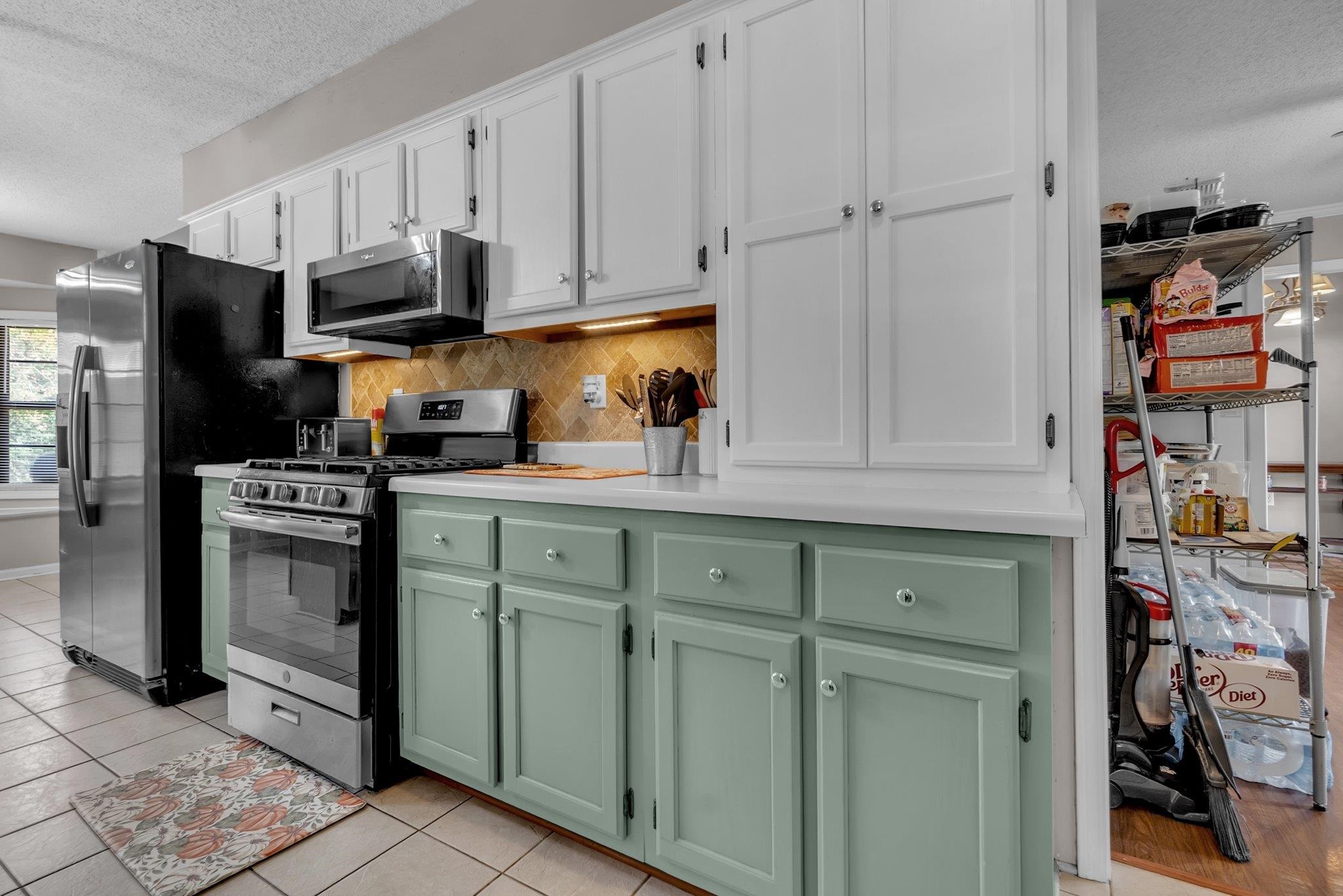 6388 Briergate Dr Property Photo 11