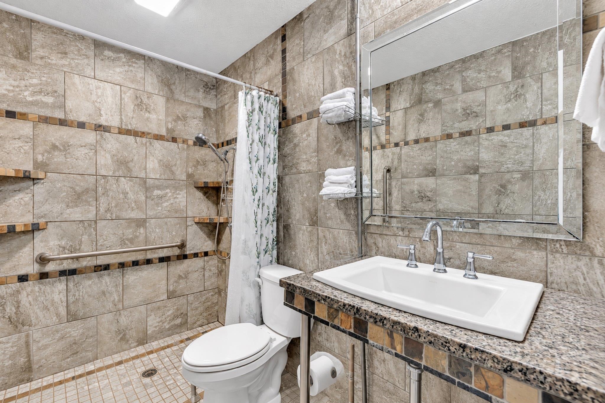 6388 Briergate Dr Property Photo 22