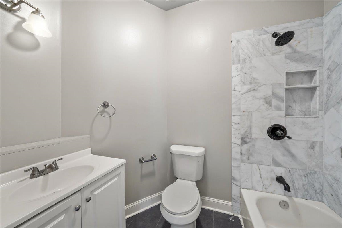 196 N Mcneil St Property Photo 17