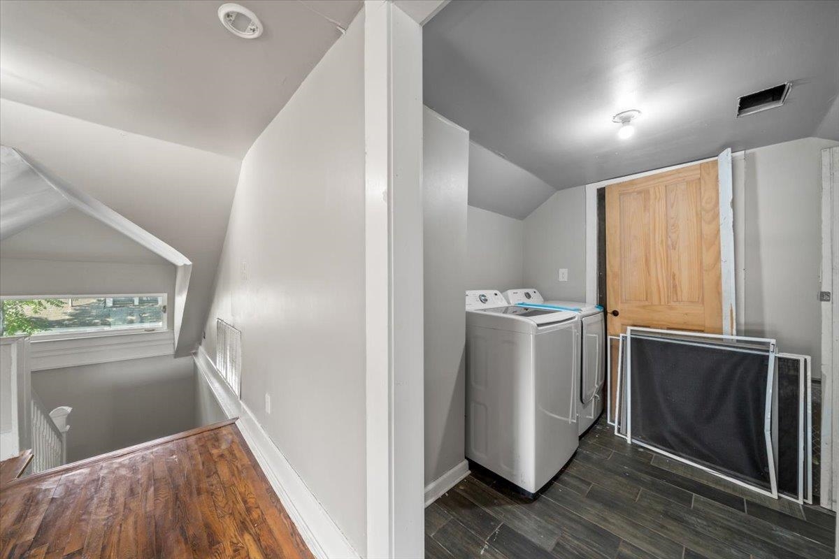 196 N Mcneil St Property Photo 23