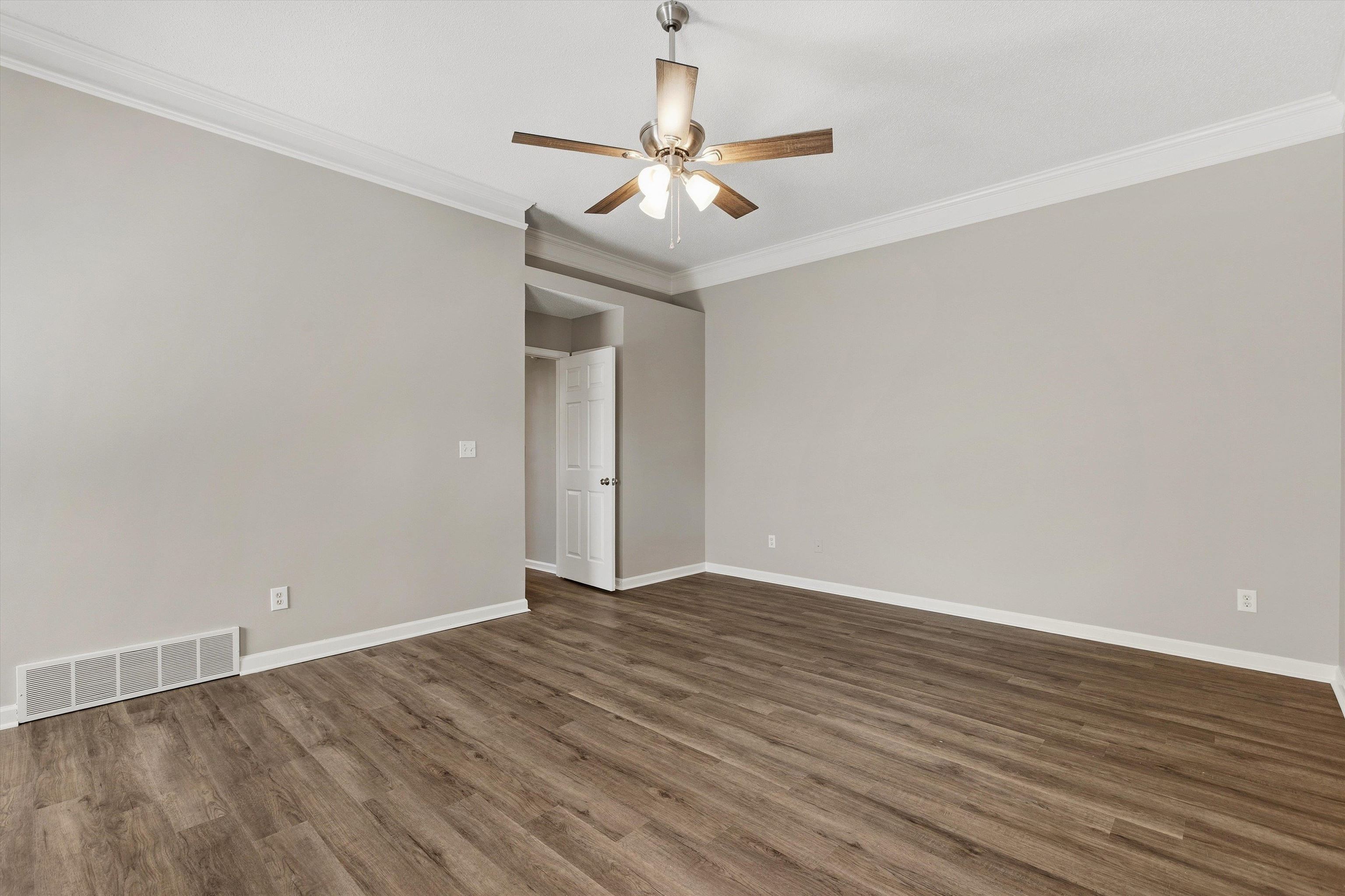 4890 Rivercrest Ln Property Photo 13