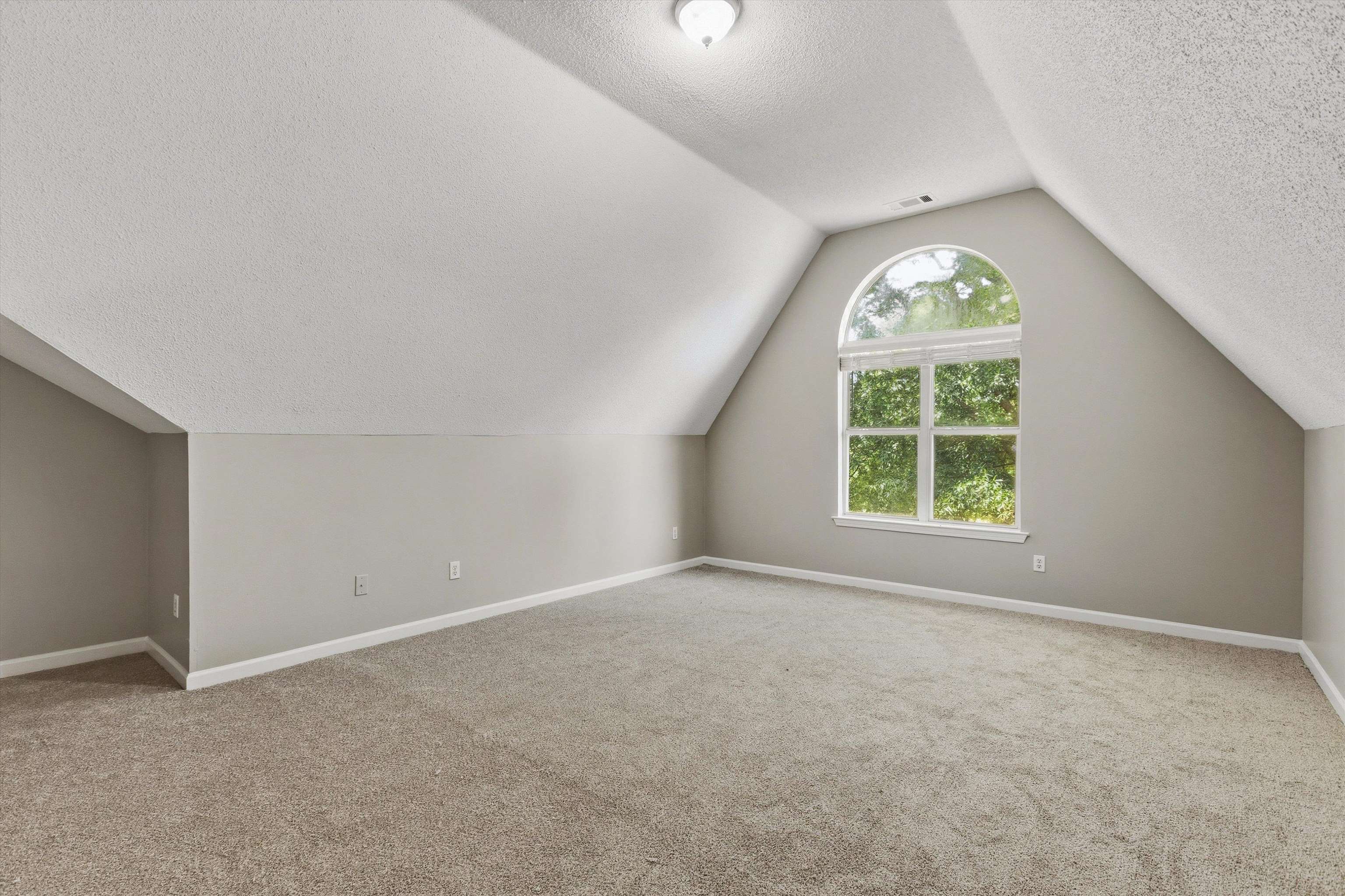 4890 Rivercrest Ln Property Photo 21