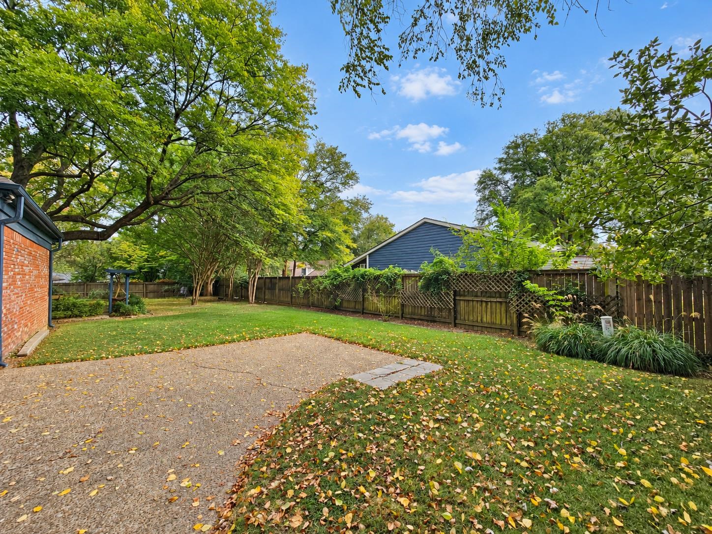 2338 White Ash Cv Property Photo 6
