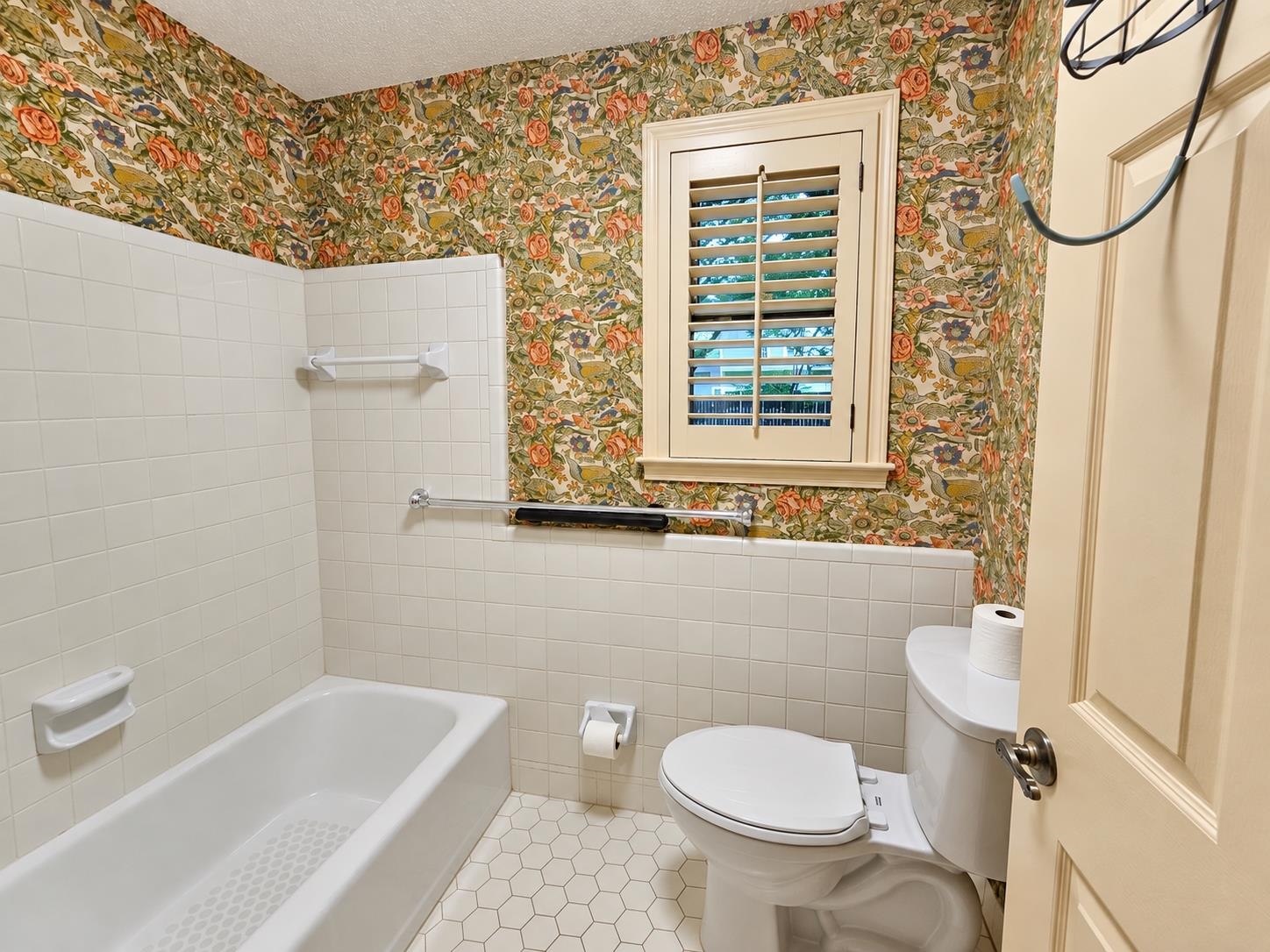 2338 White Ash Cv Property Photo 34