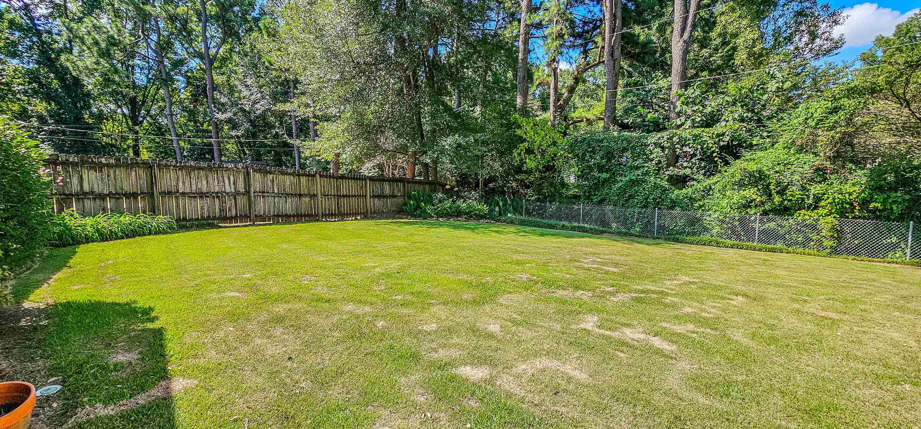 2607 Sulgrave Cv Property Photo 6