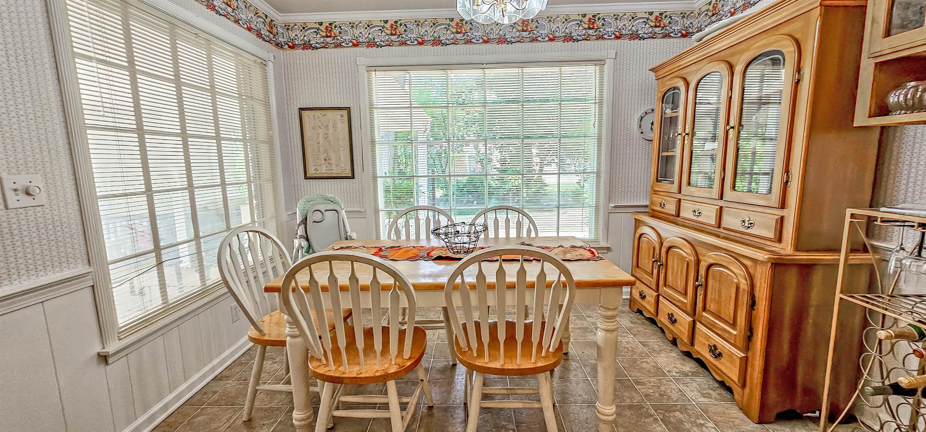 2607 Sulgrave Cv Property Photo 13