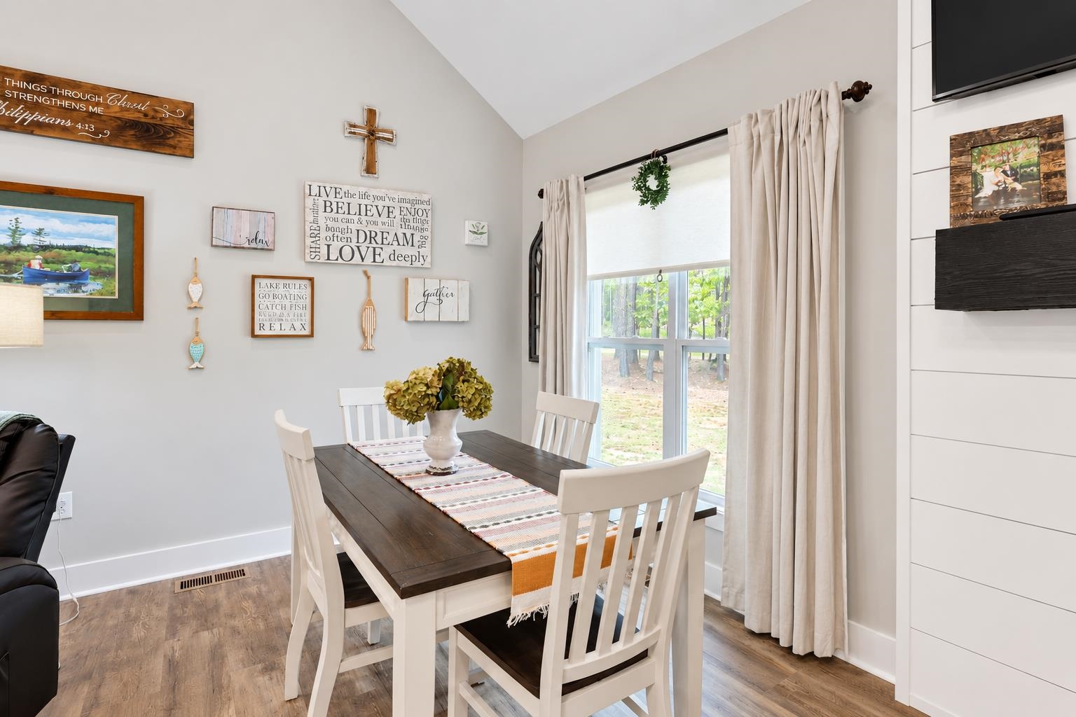 30 Quaint Cv Property Photo 11