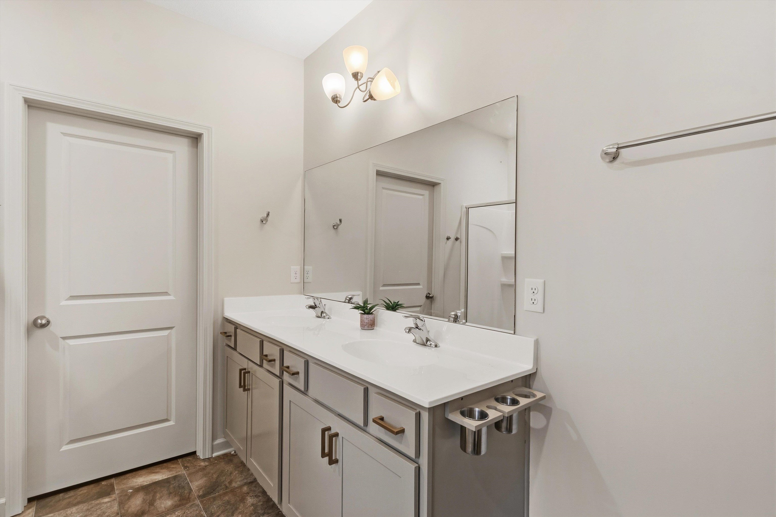 110 Lilly Cv Property Photo 15