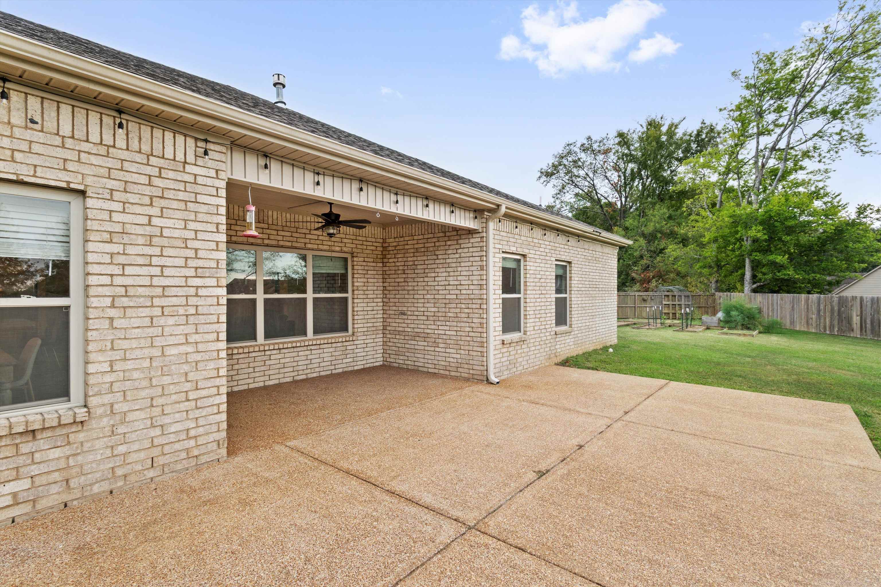 110 Lilly Cv Property Photo 27
