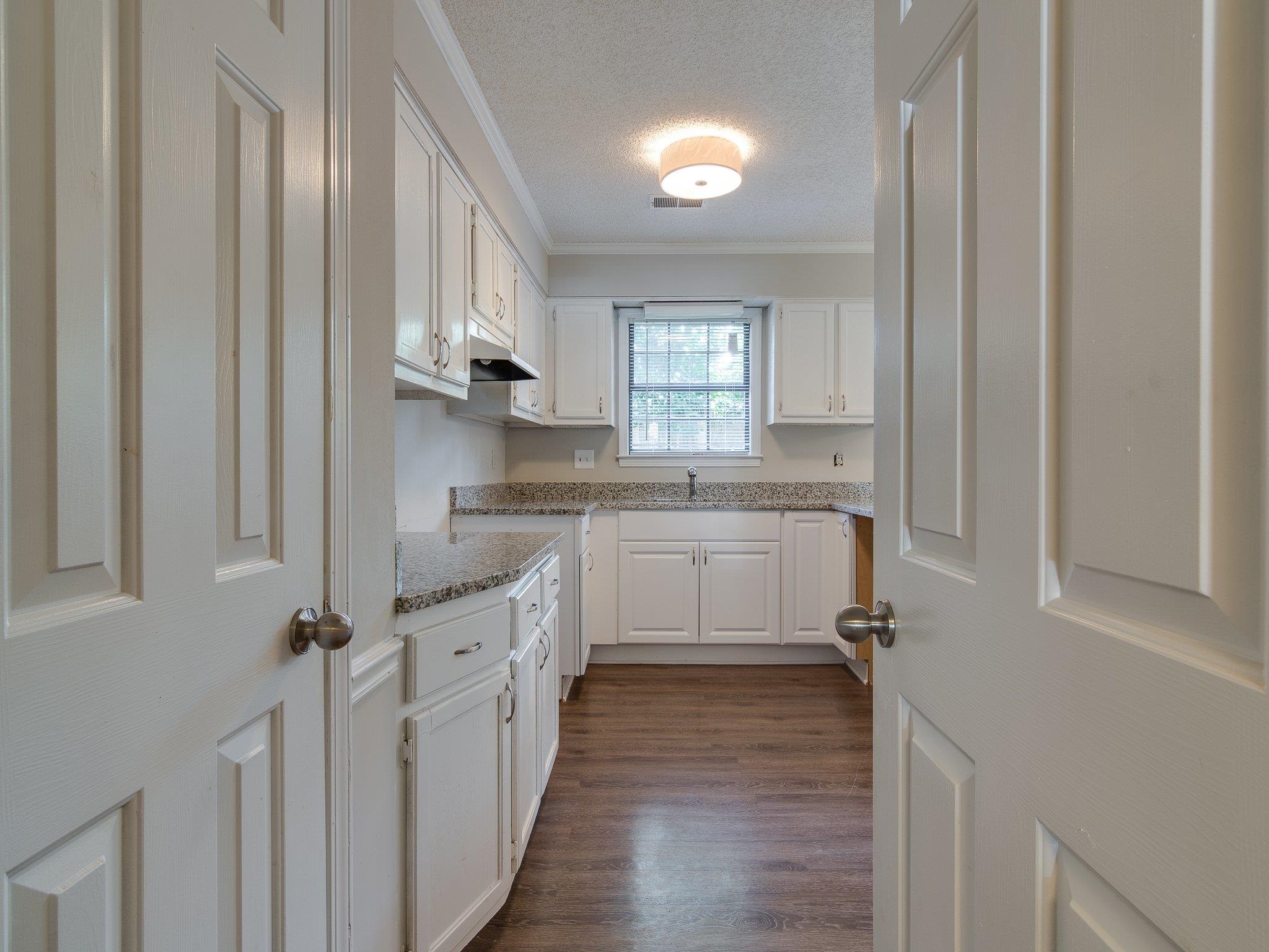 4572 Sandy Park Dr Property Photo 4