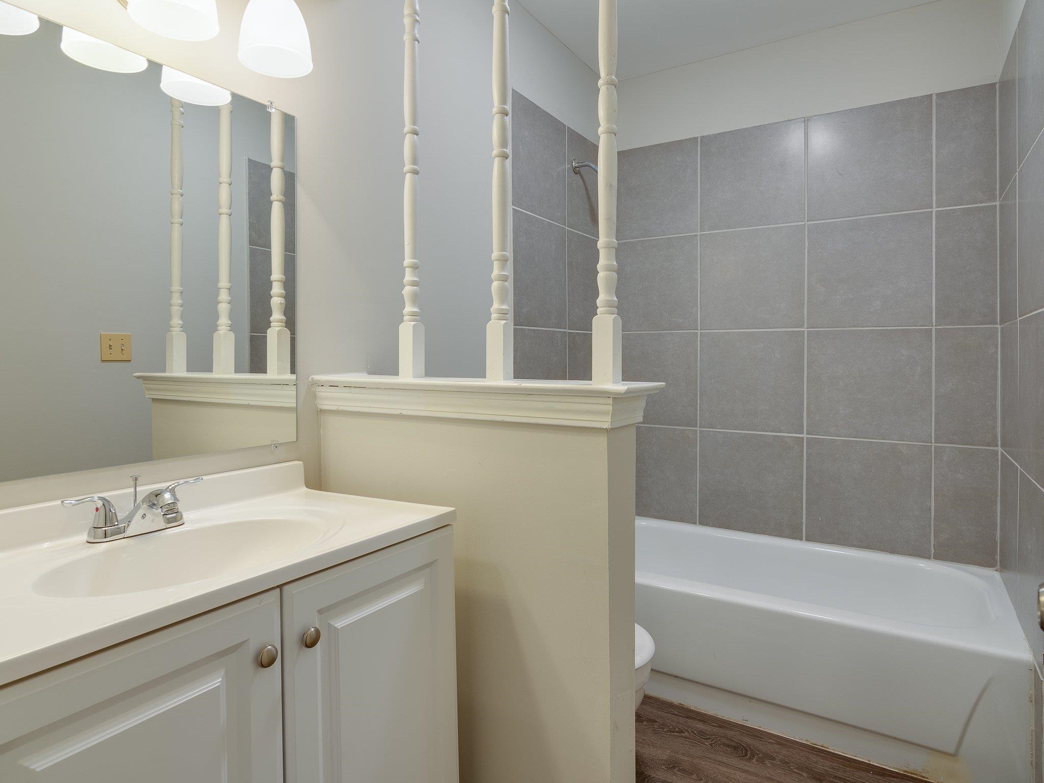 4572 Sandy Park Dr Property Photo 13