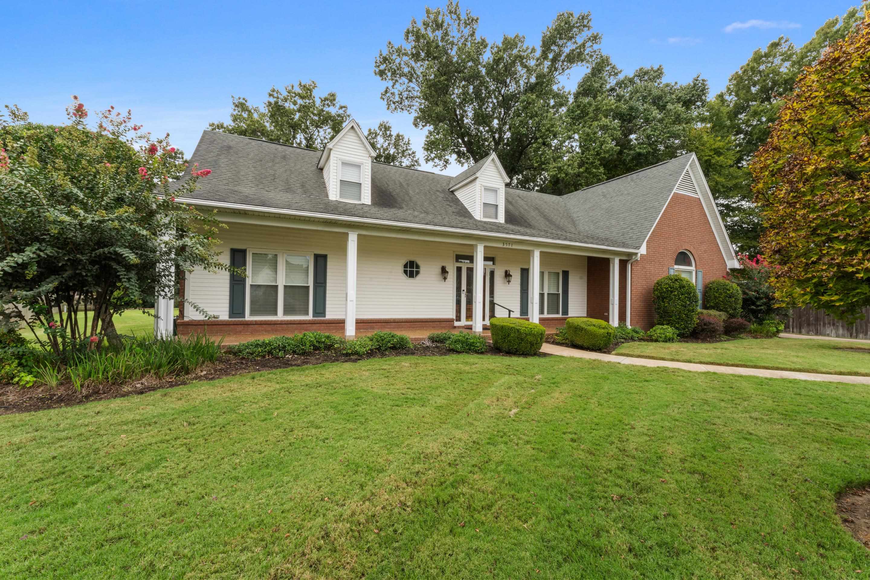 3571 Millie Dr Property Photo 5