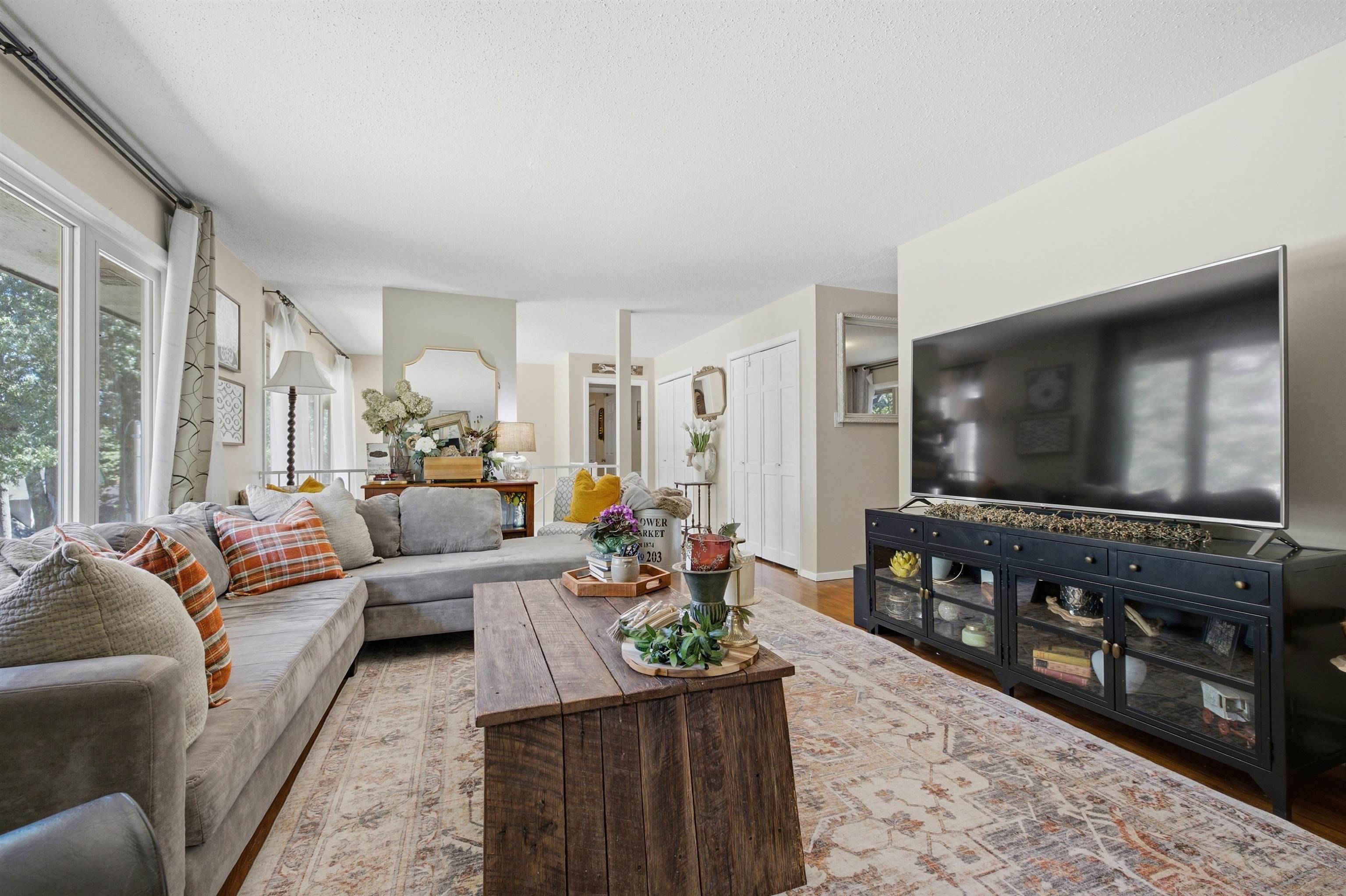 5705 Normandy Rd Property Photo 5