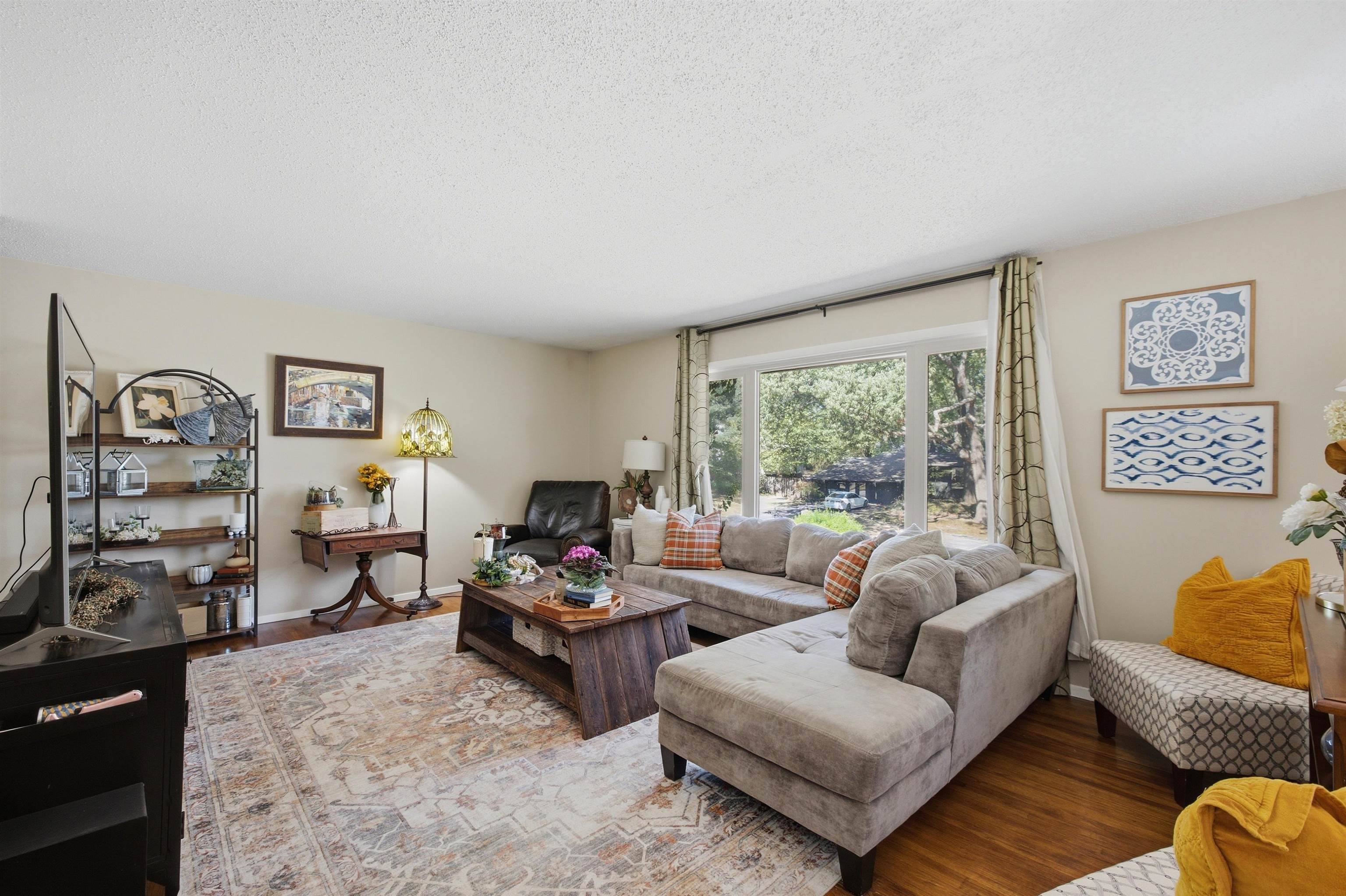 5705 Normandy Rd Property Photo 6