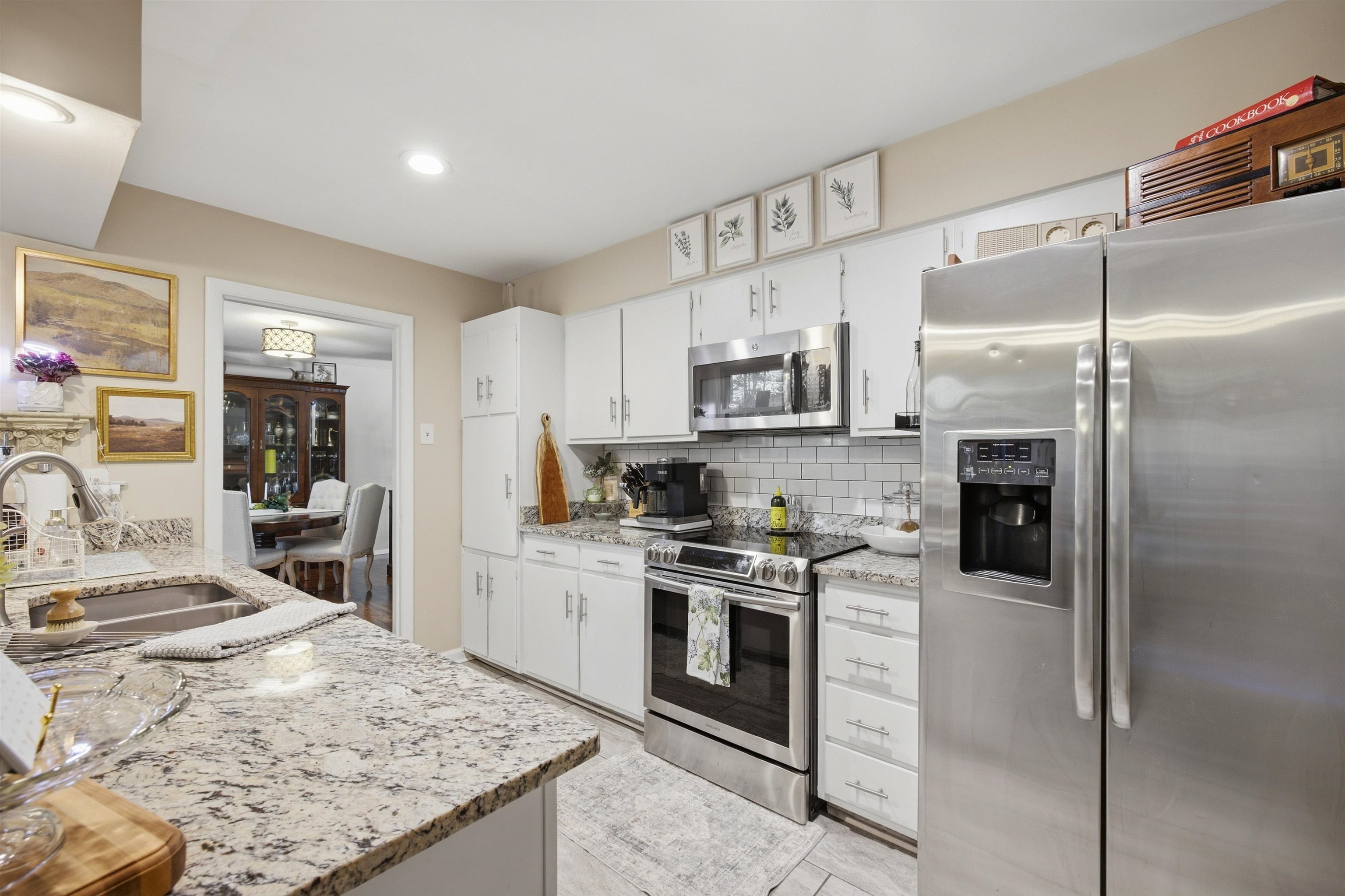 5705 Normandy Rd Property Photo 8
