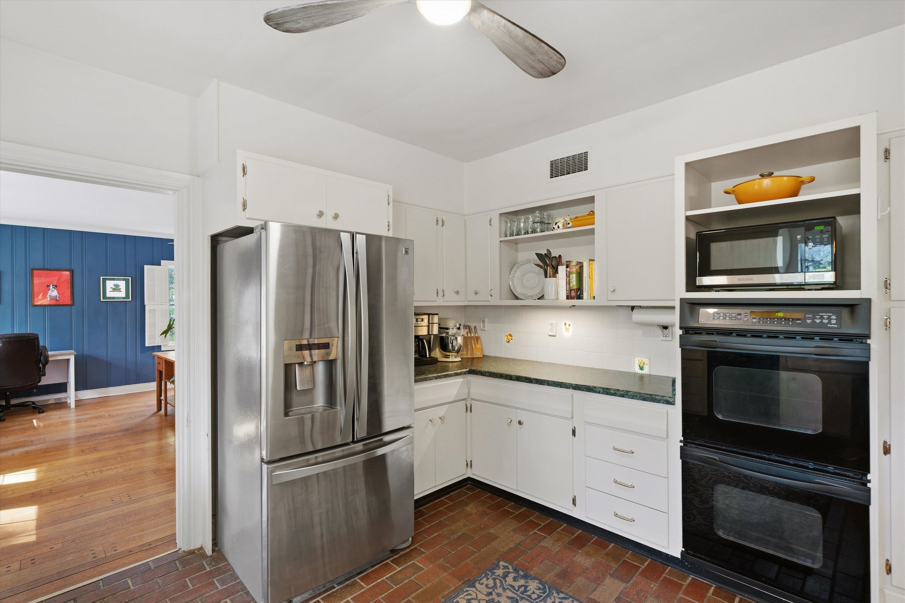 3877 Walnut Grove Rd Property Photo 14