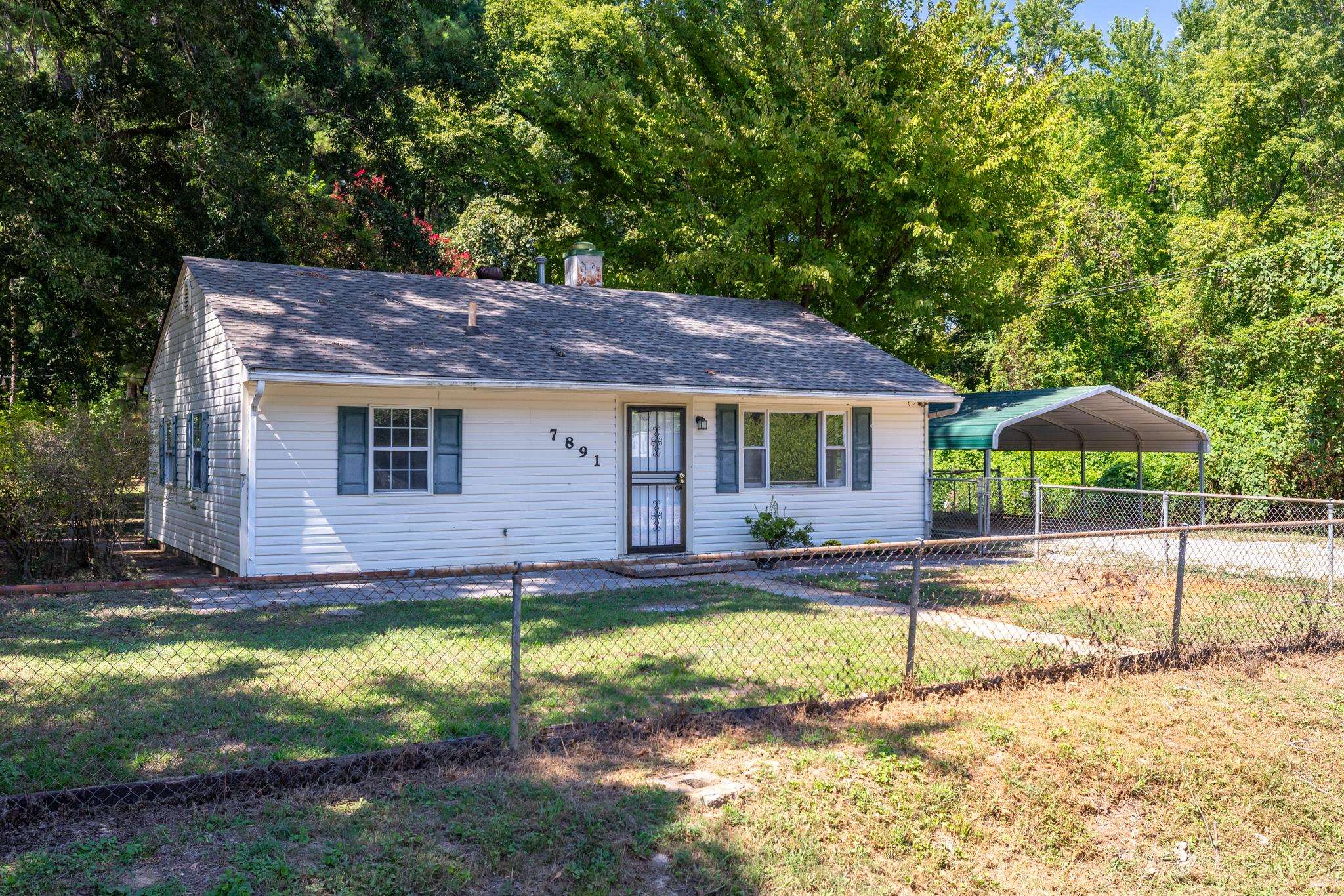 7891 Sherman Rd Property Photo 2