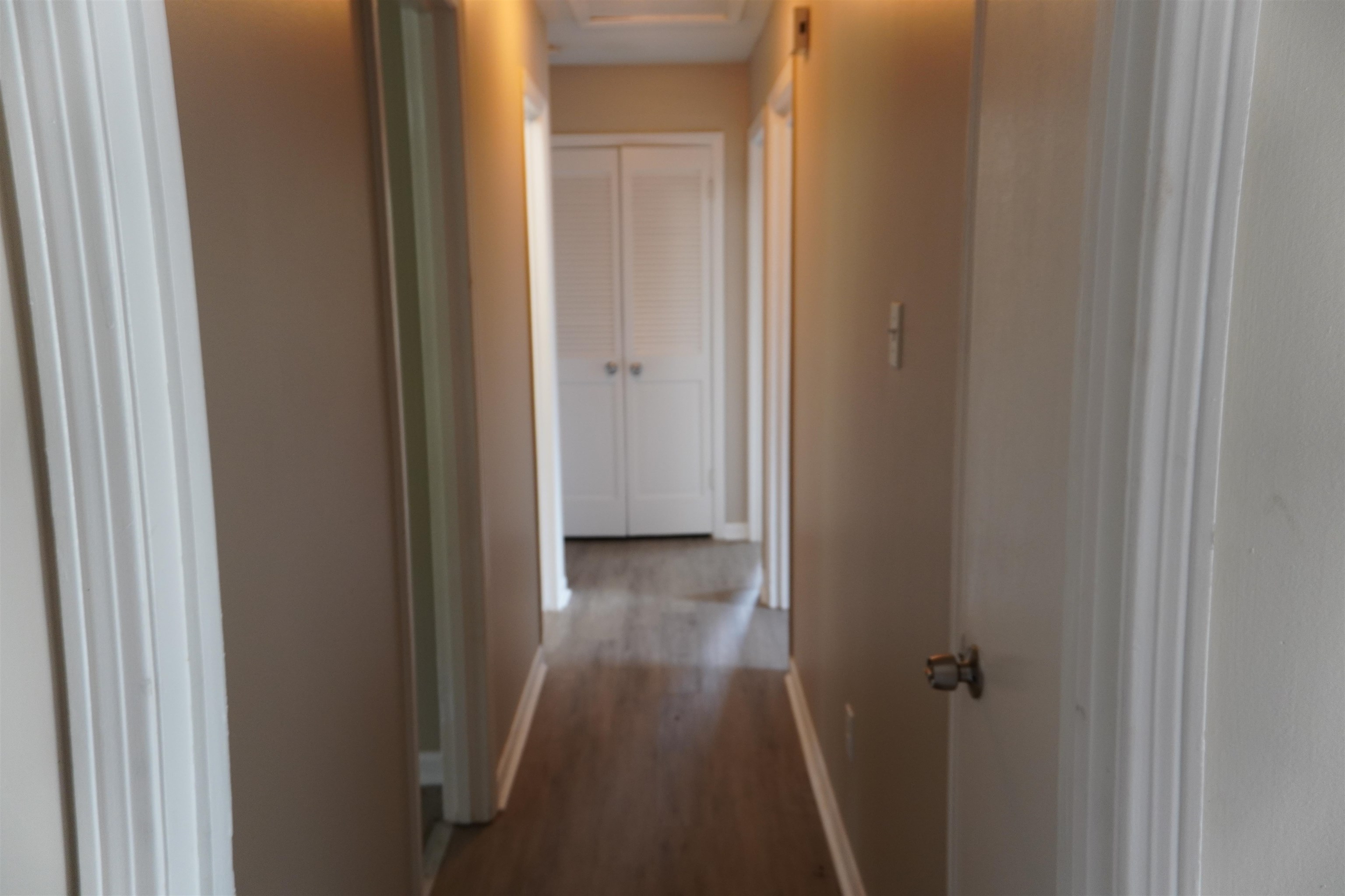 3919 Dante Ave Property Photo 5