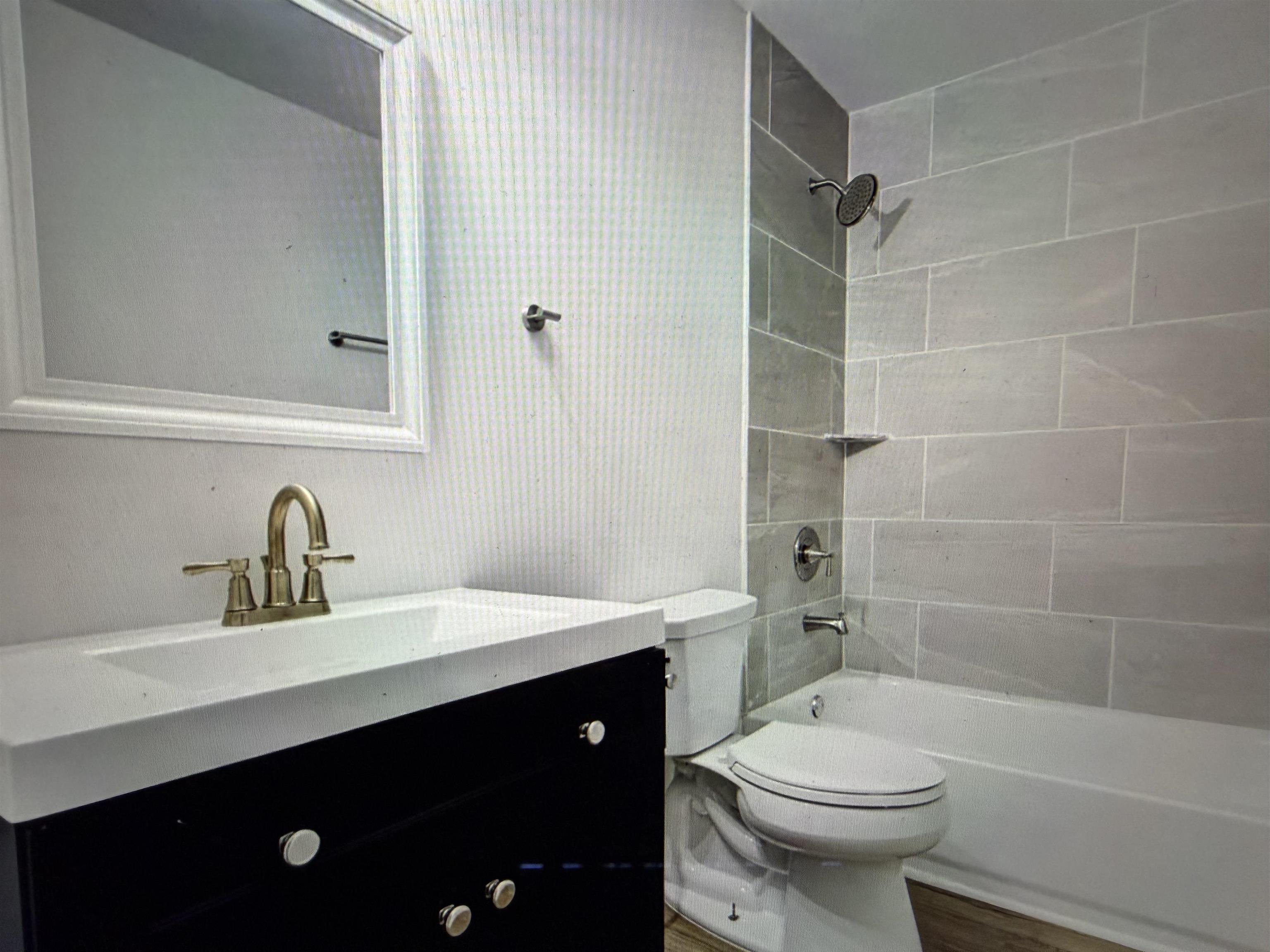 4838 Shayne Ln Property Photo 5