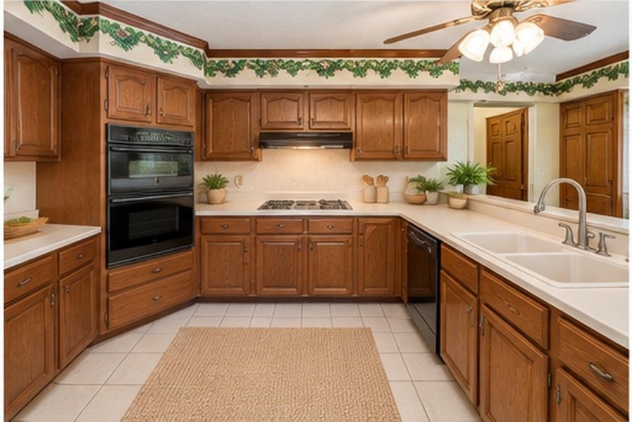 8383 Rochester Cv Property Photo 17