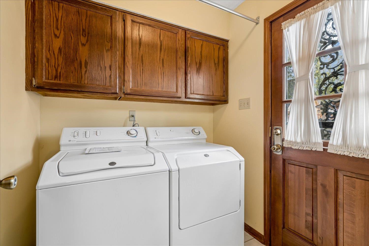 8383 Rochester Cv Property Photo 19