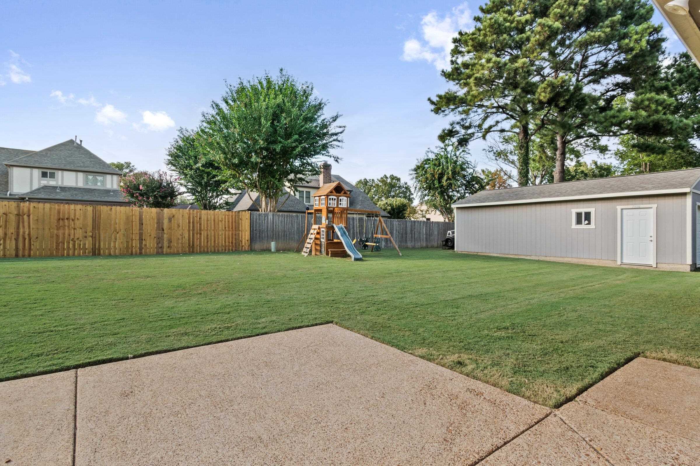 2135 Oaklawn Ln Property Photo 36