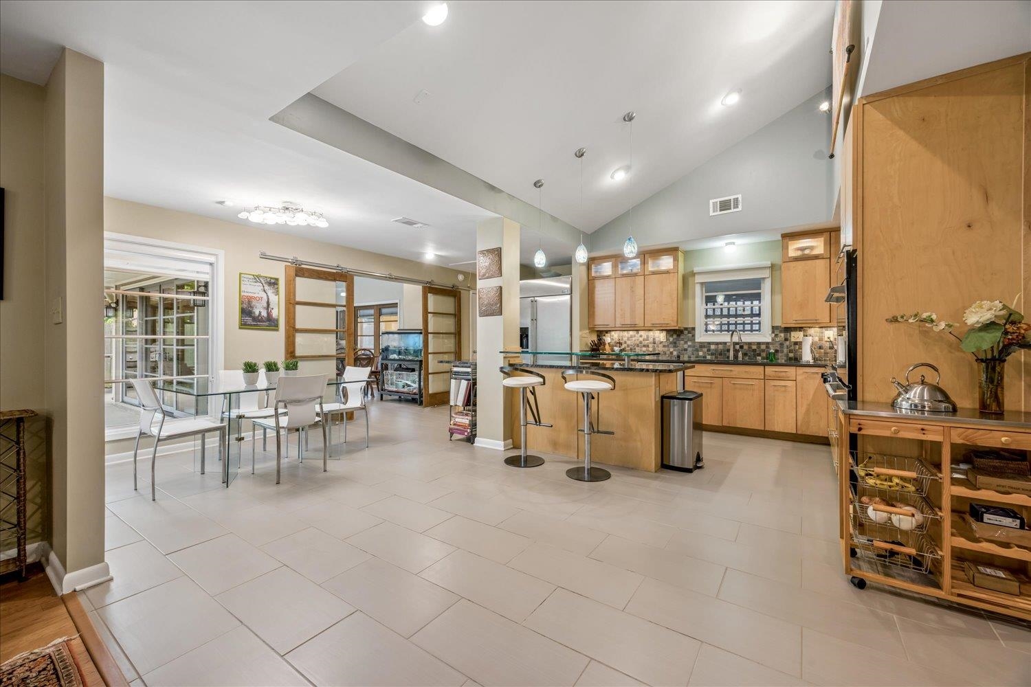 6823 Robin Perch Cv Property Photo 7
