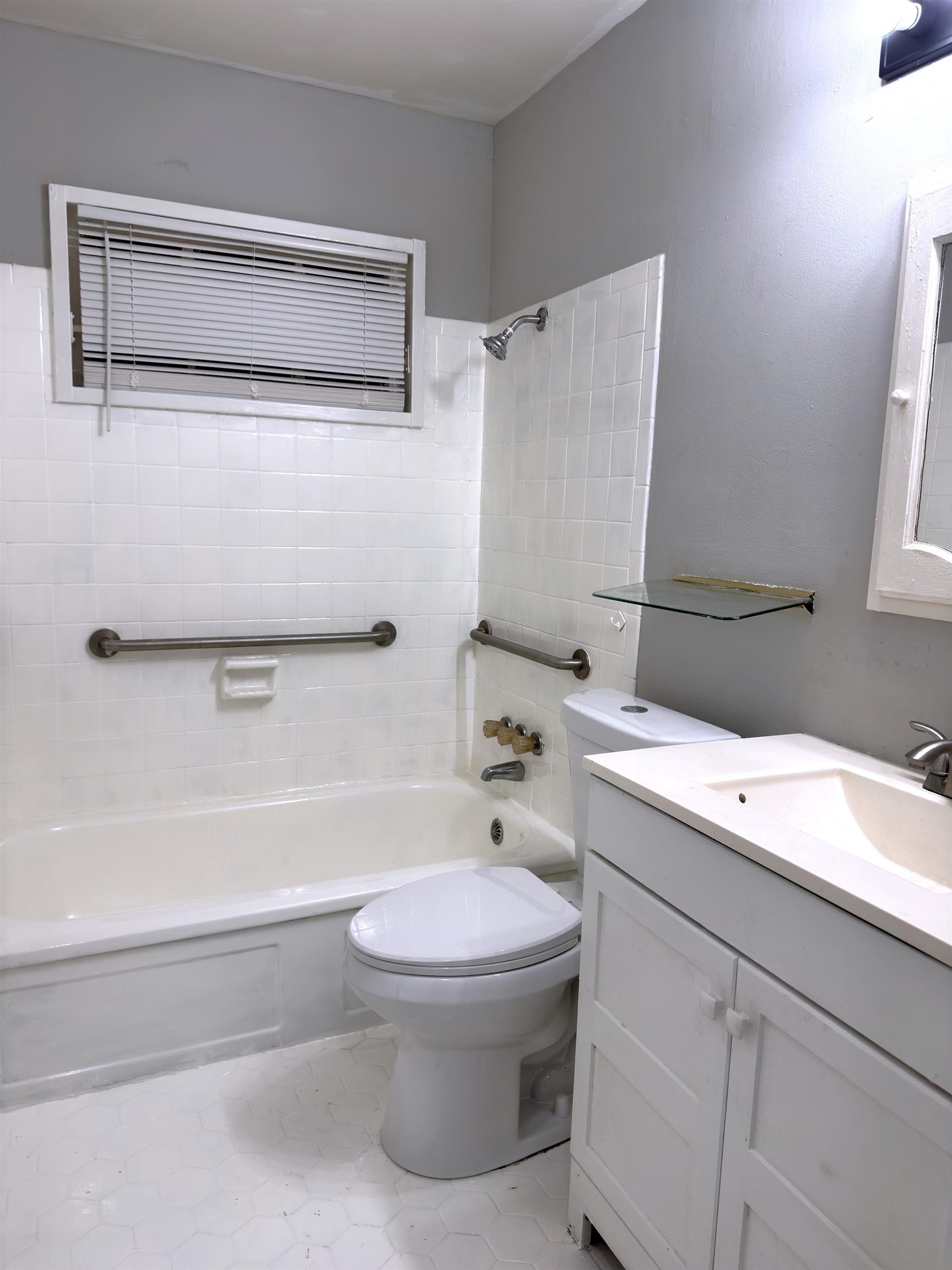 4841 Marcel Ave Property Photo 12