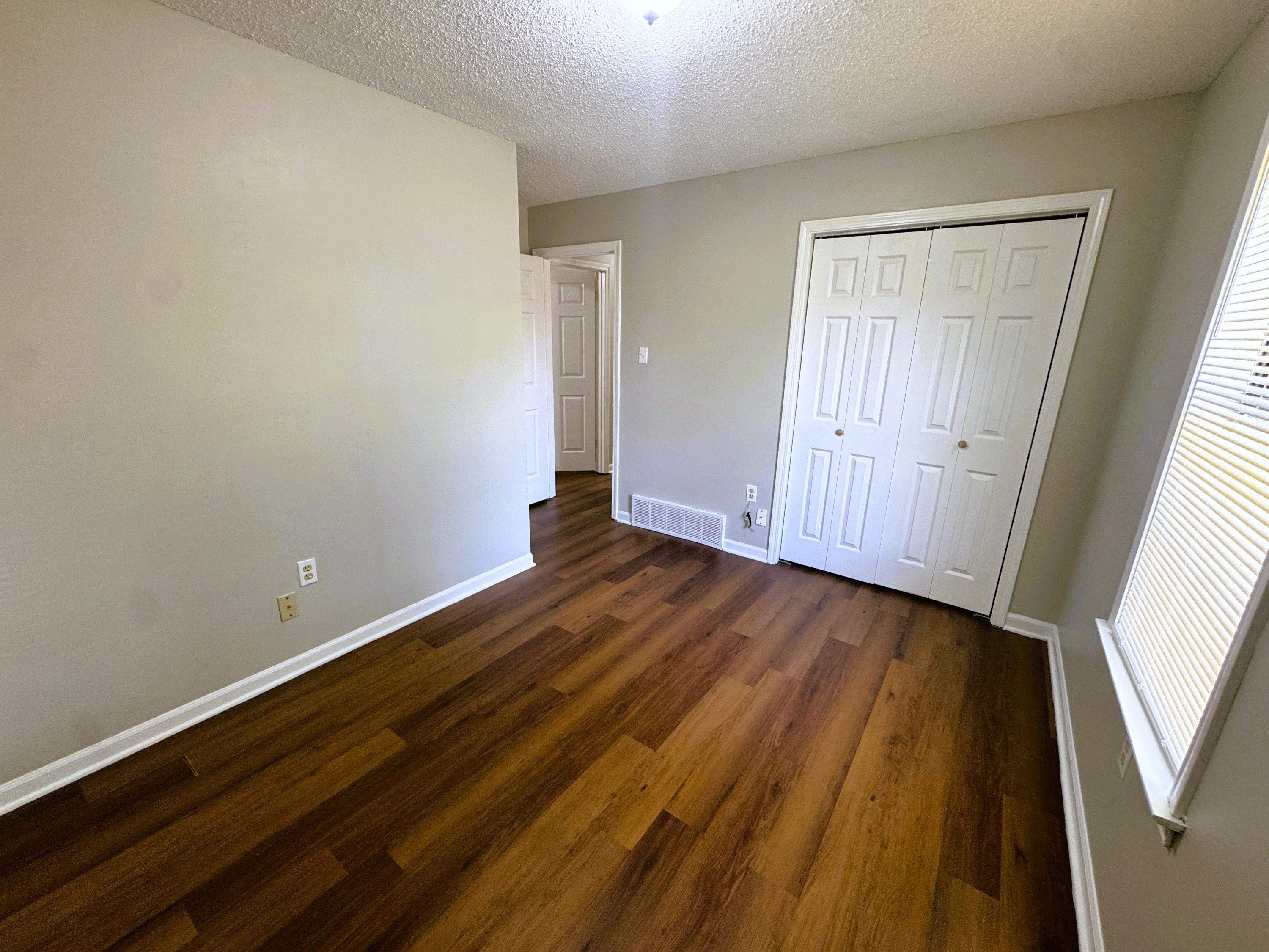 6625 Chauncey Ave Property Photo 10