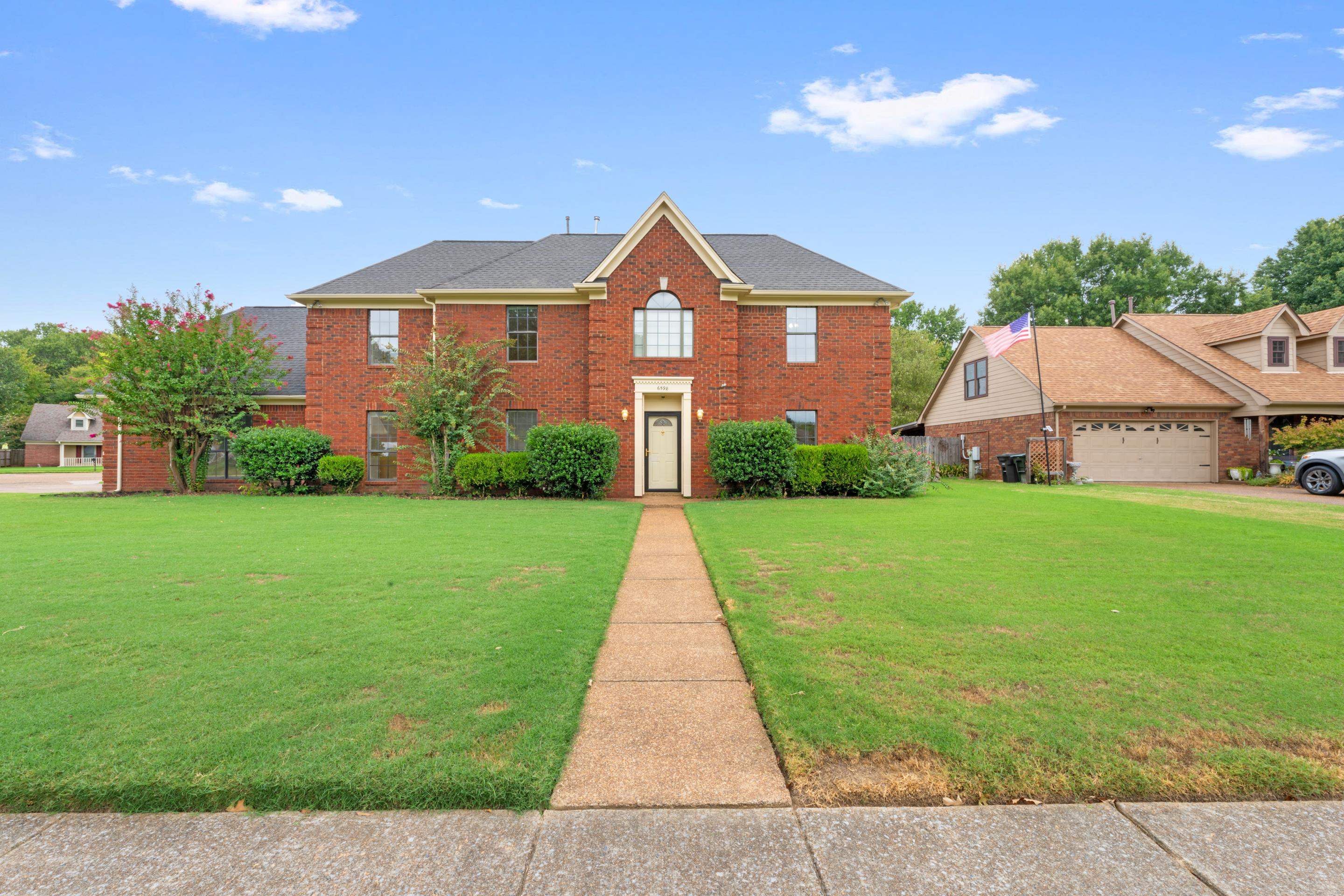 6598 STONETRACE DR Property Photo 1