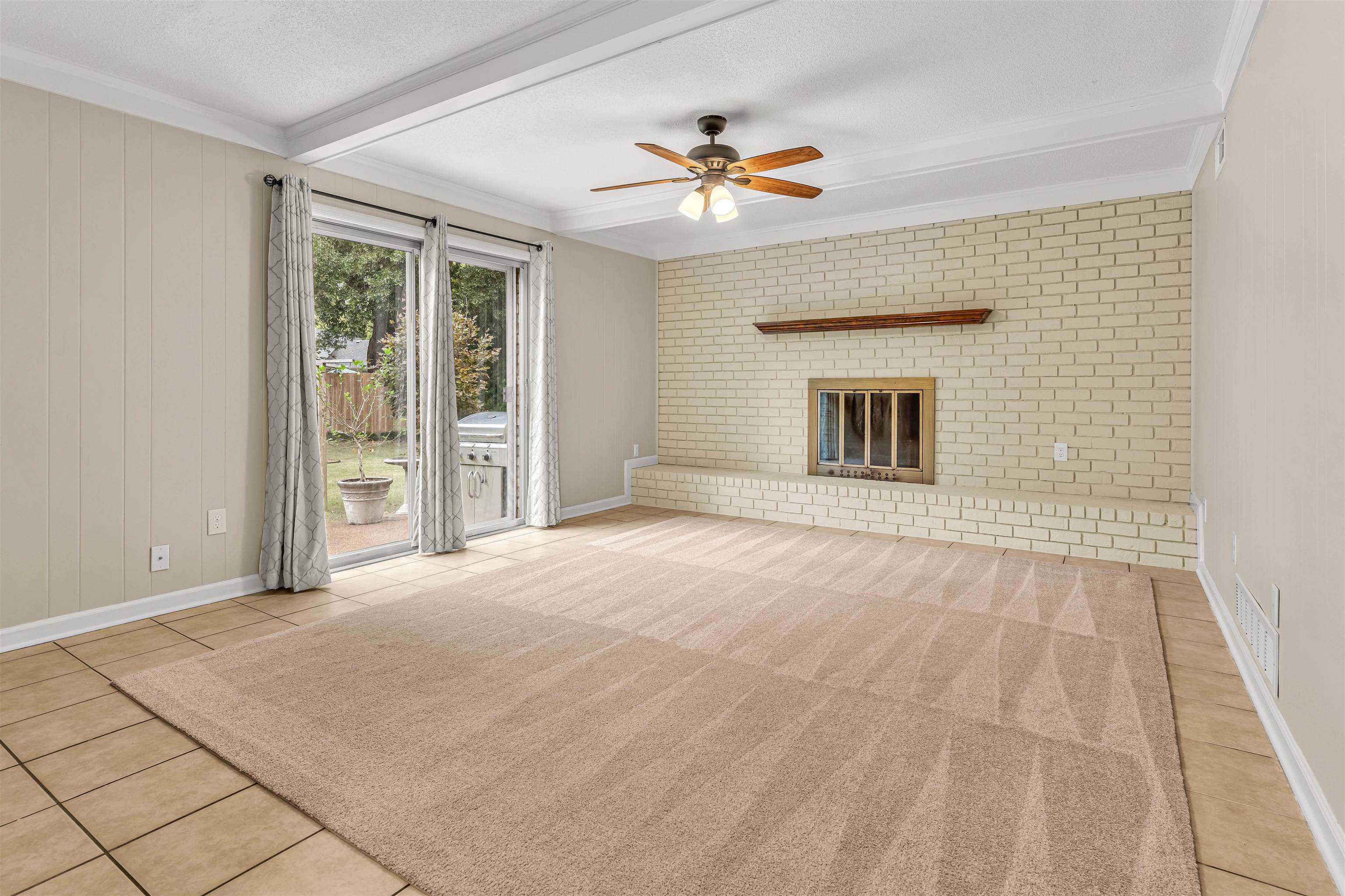 5642 Ackerman Cv Property Photo 6